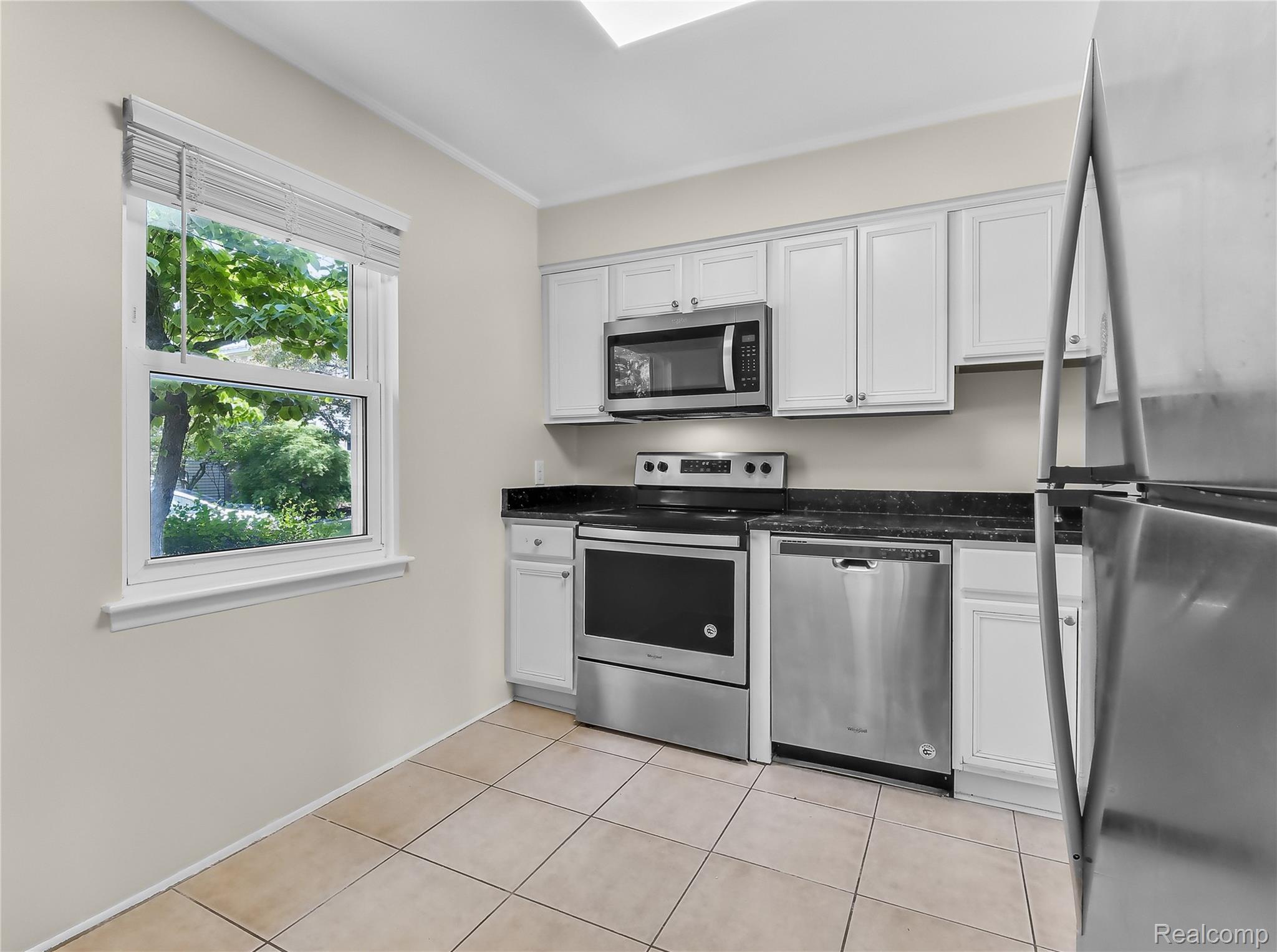 5345 Breeze Hill Place