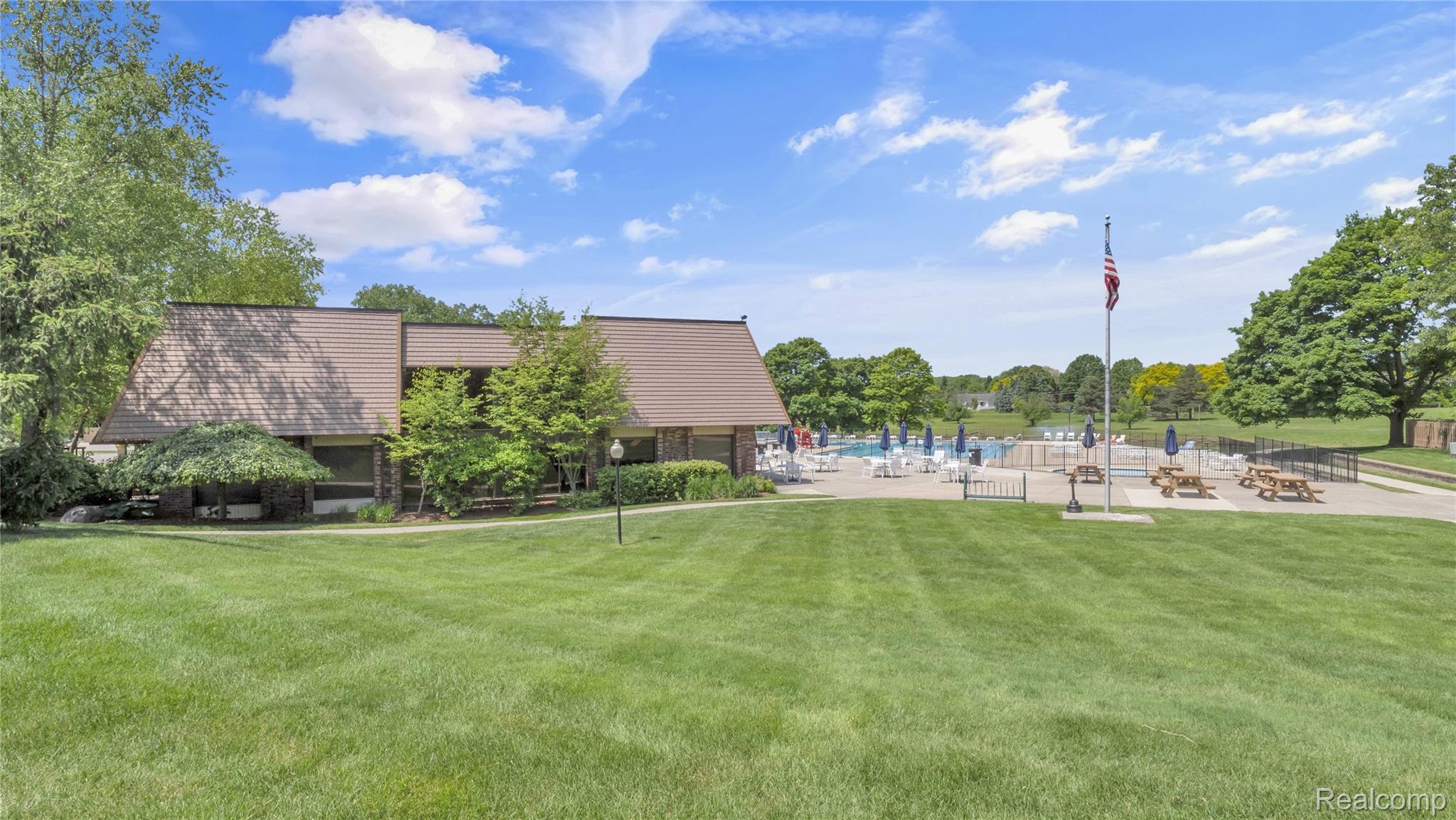 5345 Breeze Hill Place