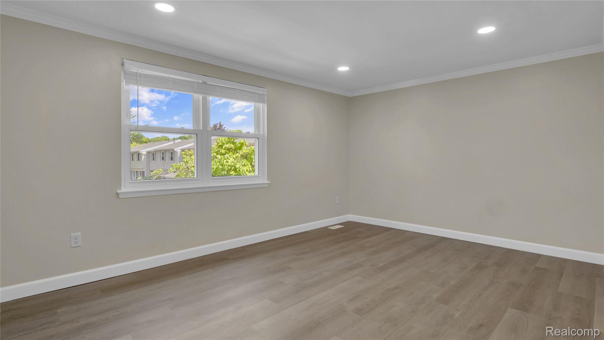 5345 Breeze Hill Place