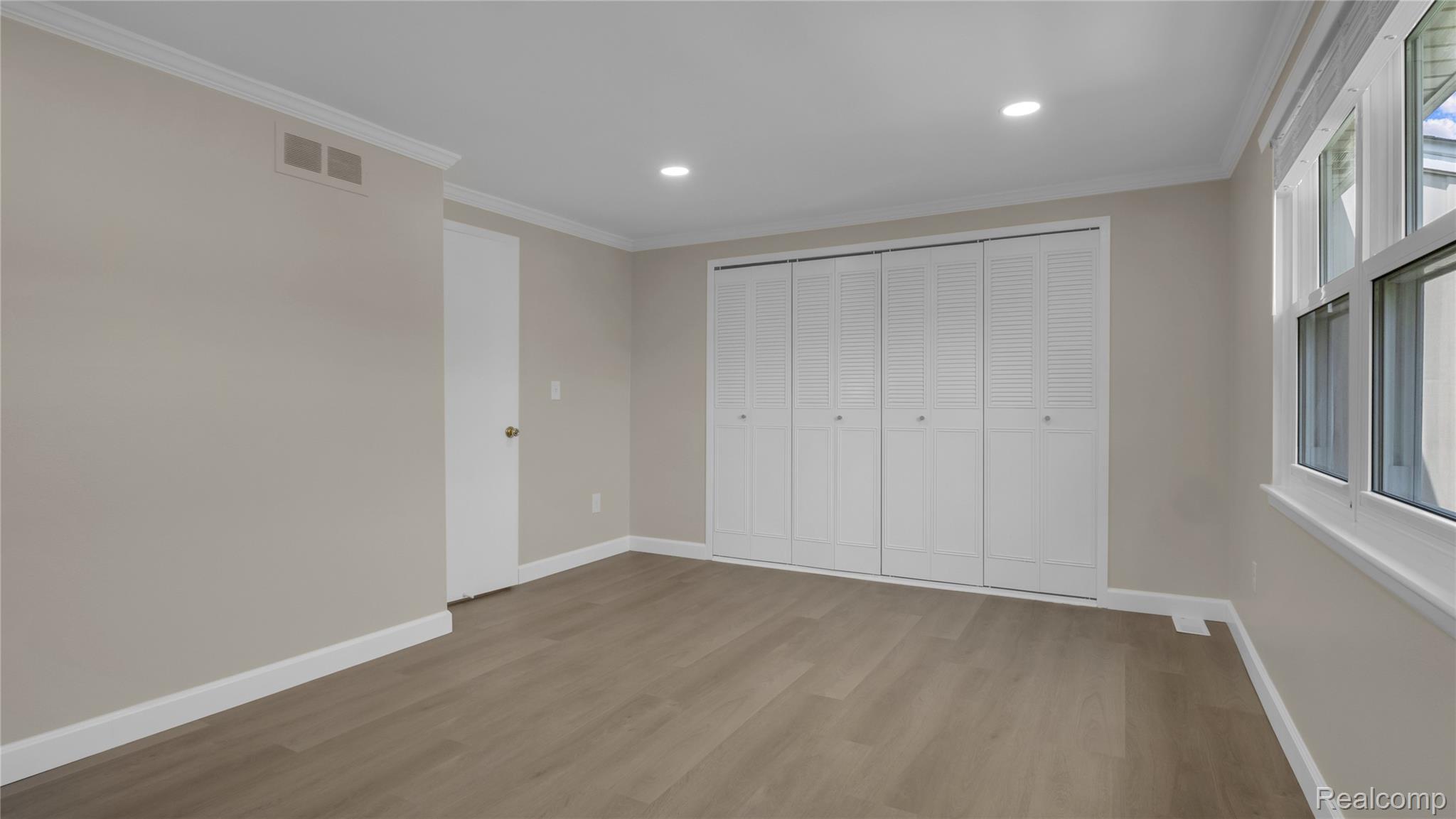 5345 Breeze Hill Place