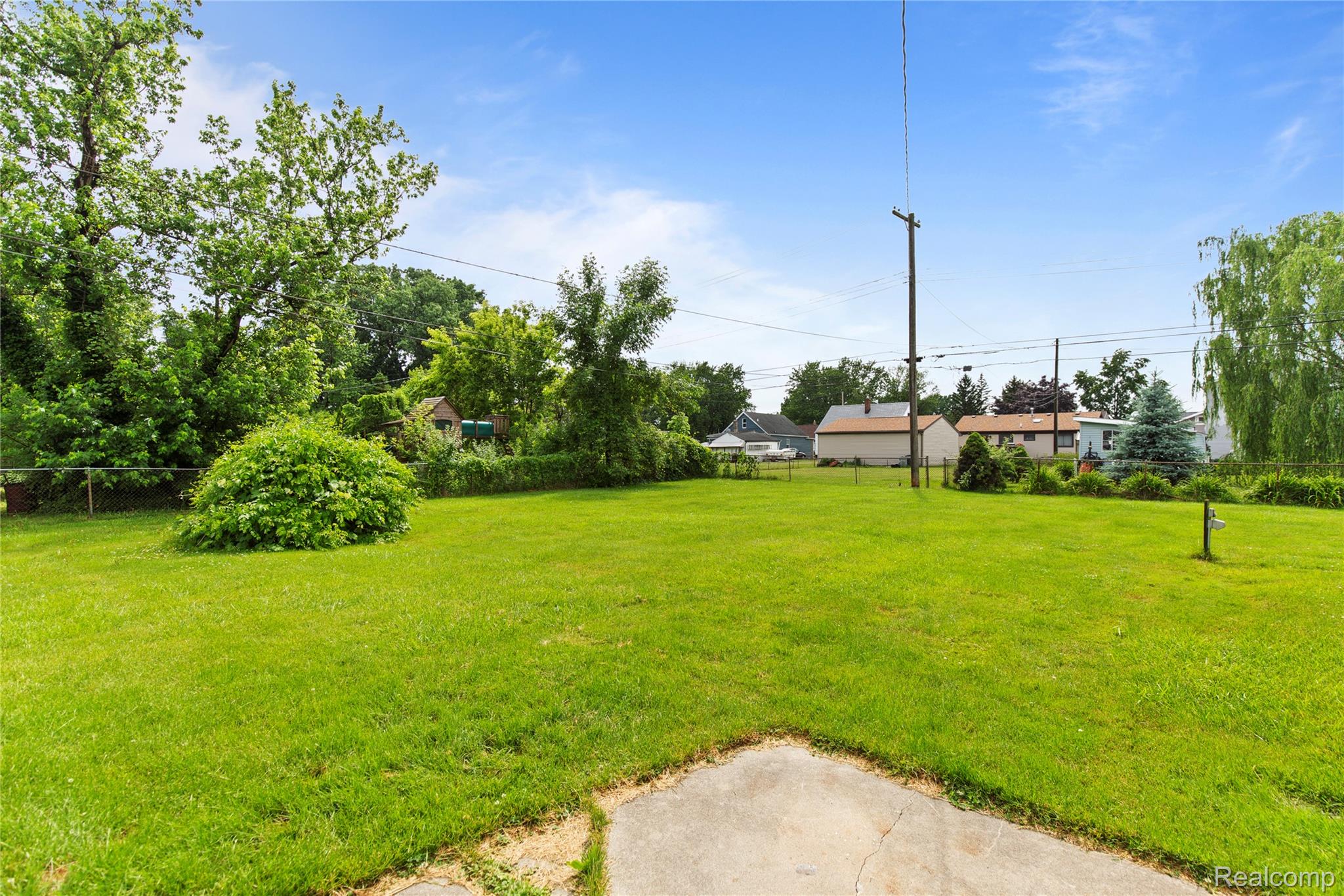 27371 Demrick Street