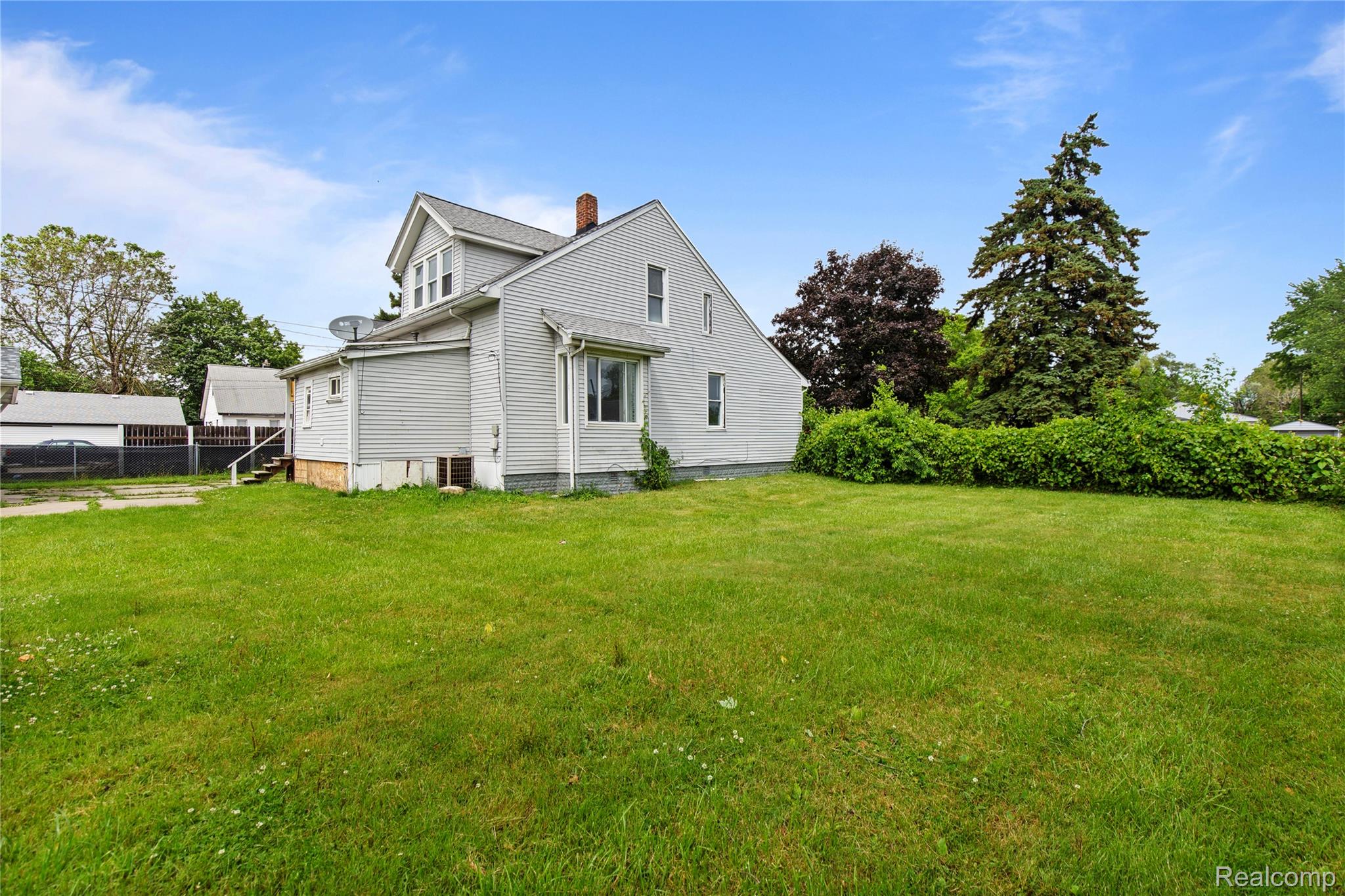 27371 Demrick Street