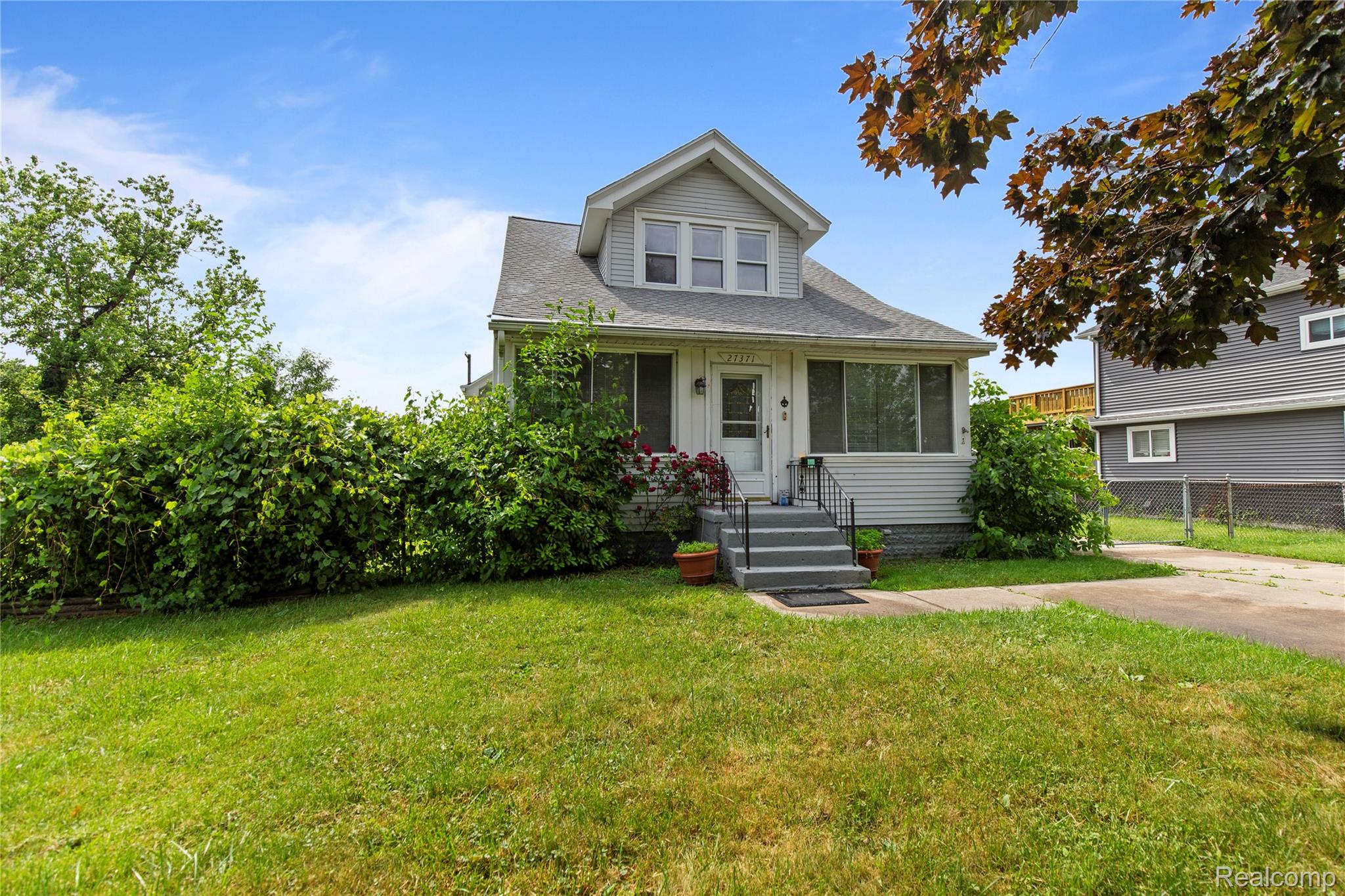 27371 Demrick Street