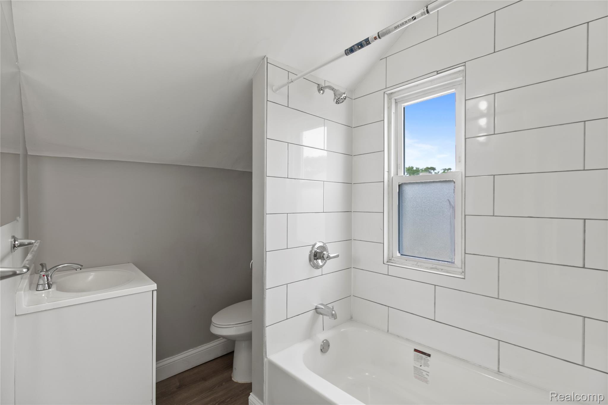 27371 Demrick Street