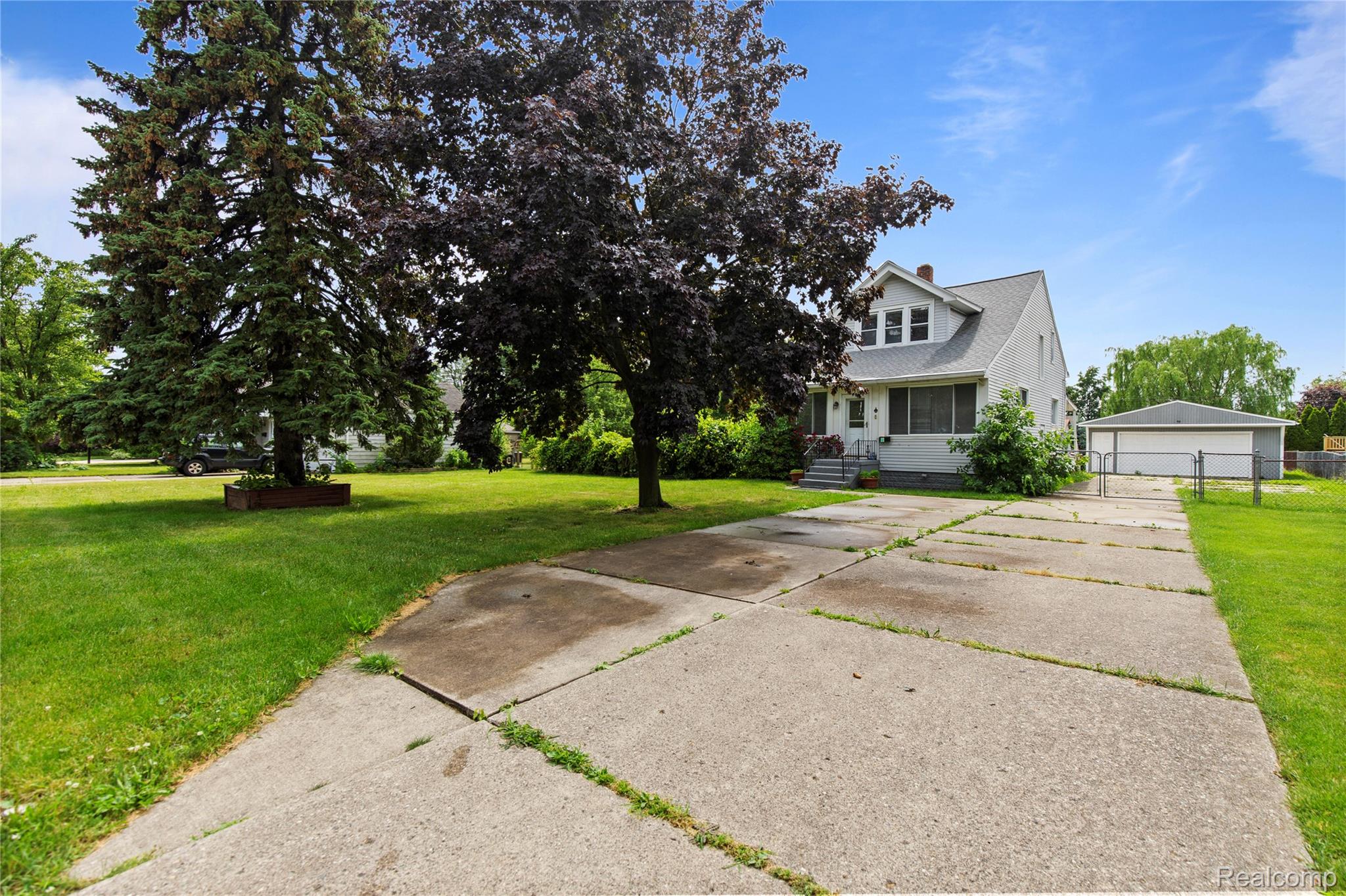 27371 Demrick Street