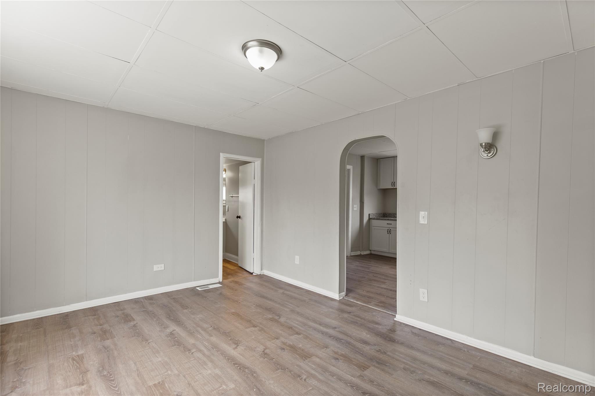 27371 Demrick Street