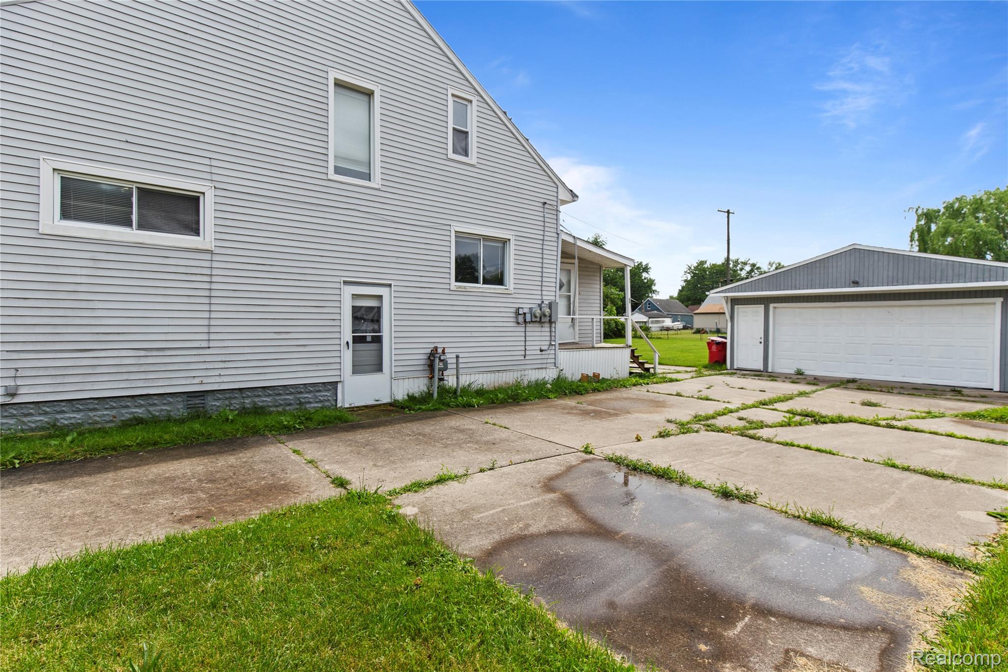 27371 Demrick Street