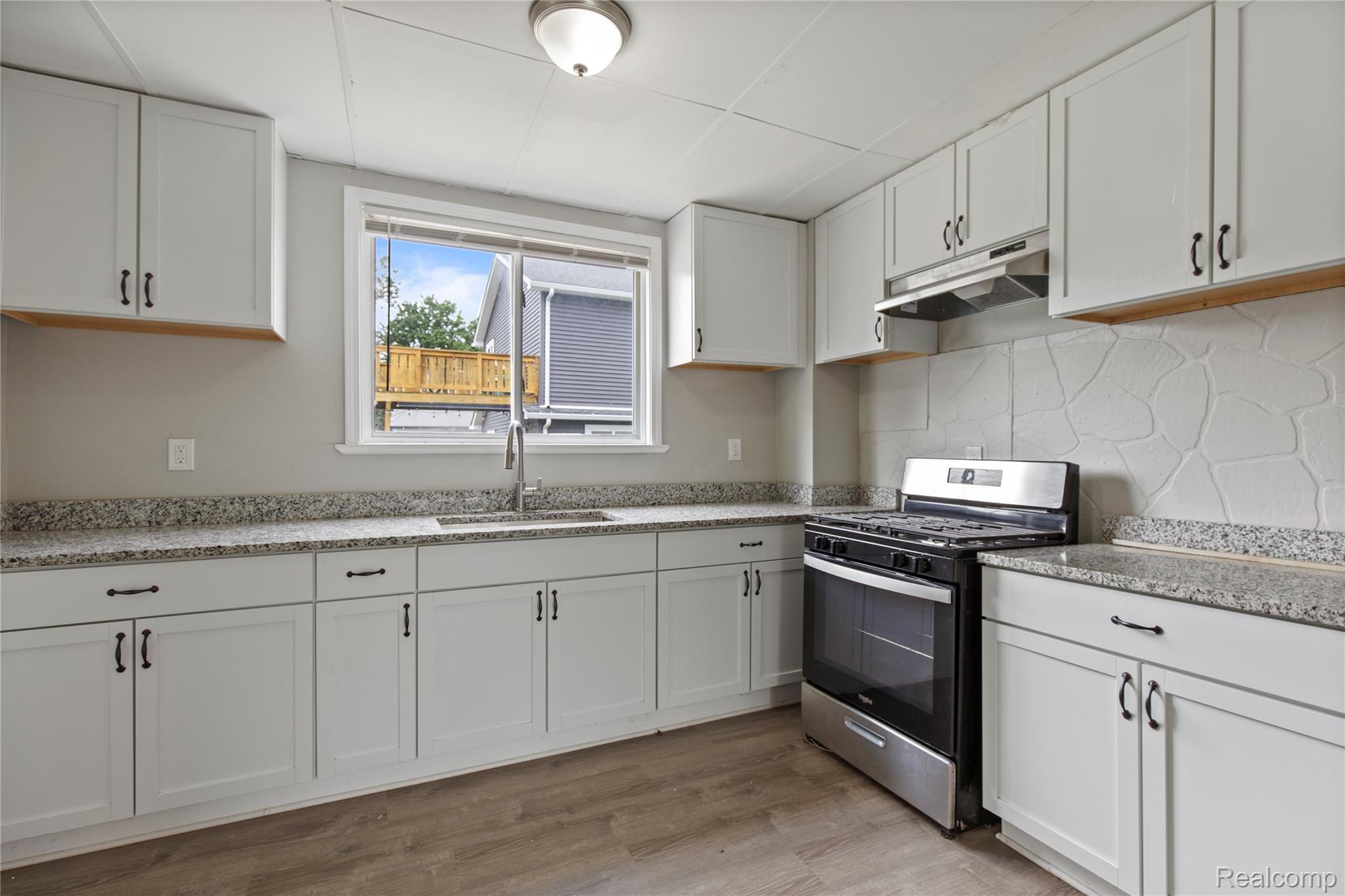 27371 Demrick Street