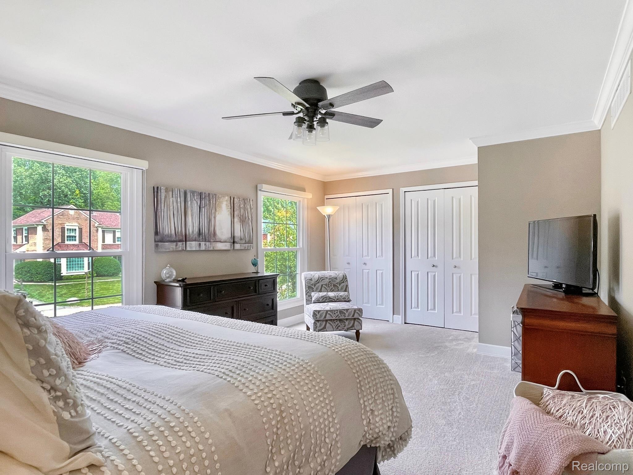 1123 Kings Cove Drive