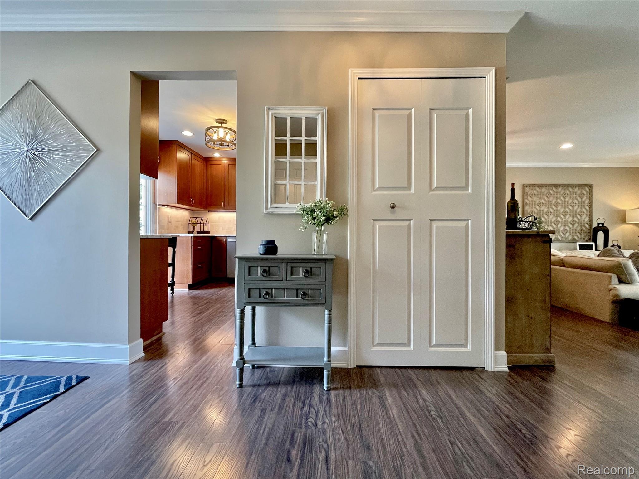 1123 Kings Cove Drive