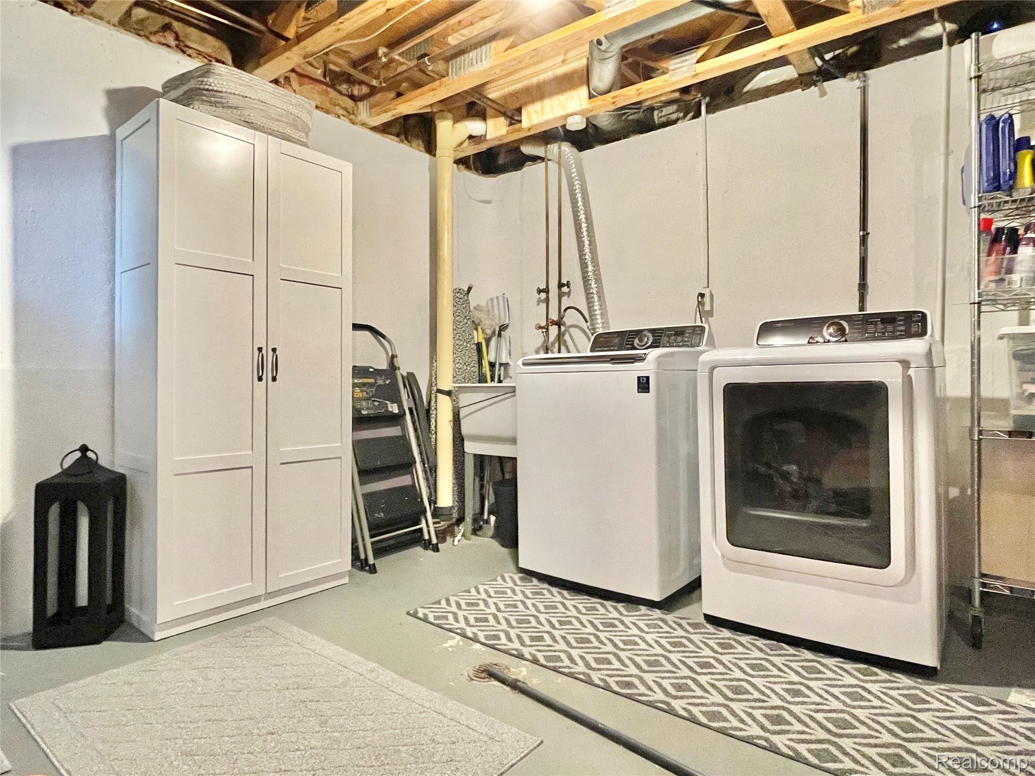 1123 Kings Cove Drive