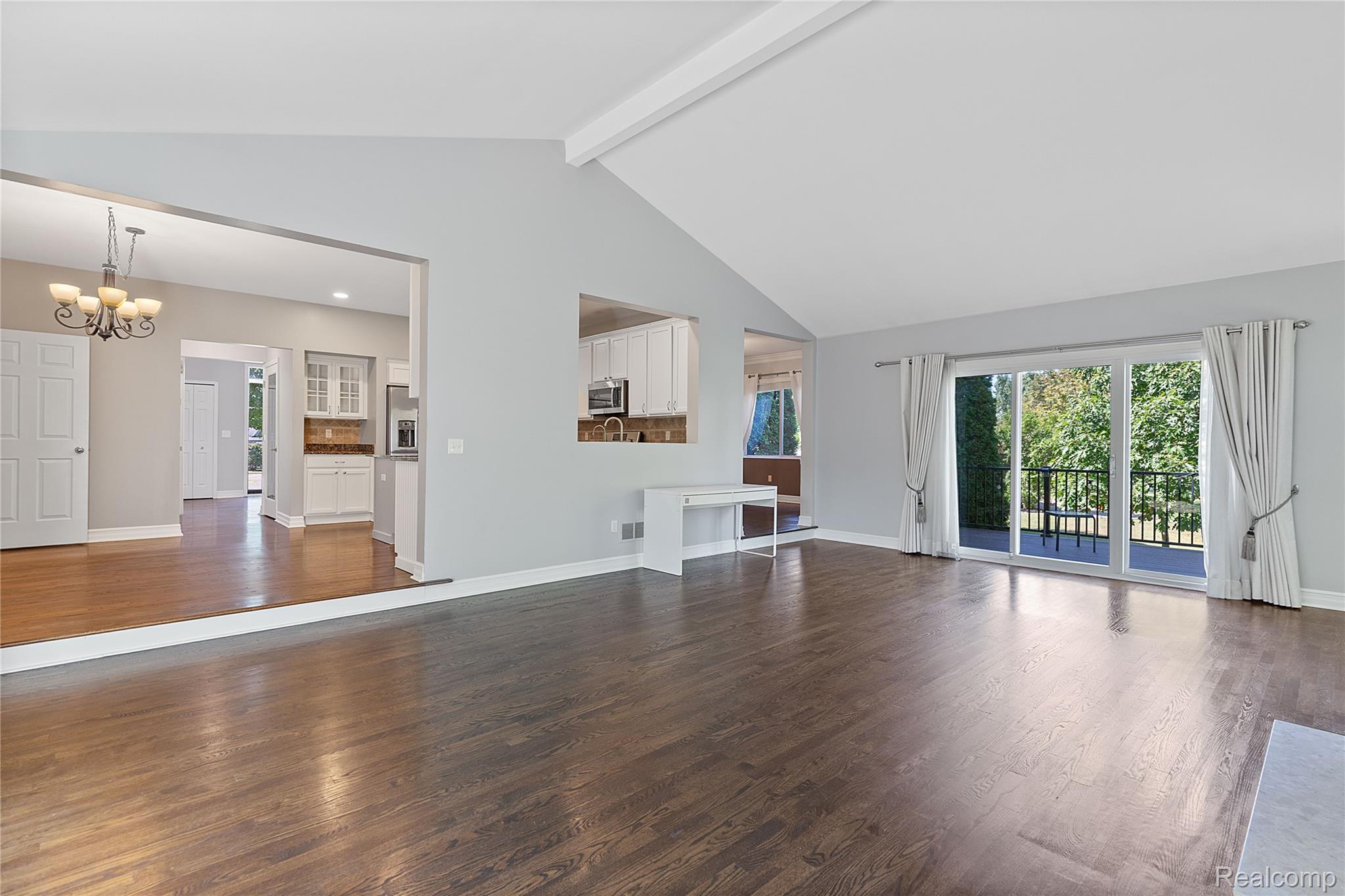 4360 Carriage Hill Court