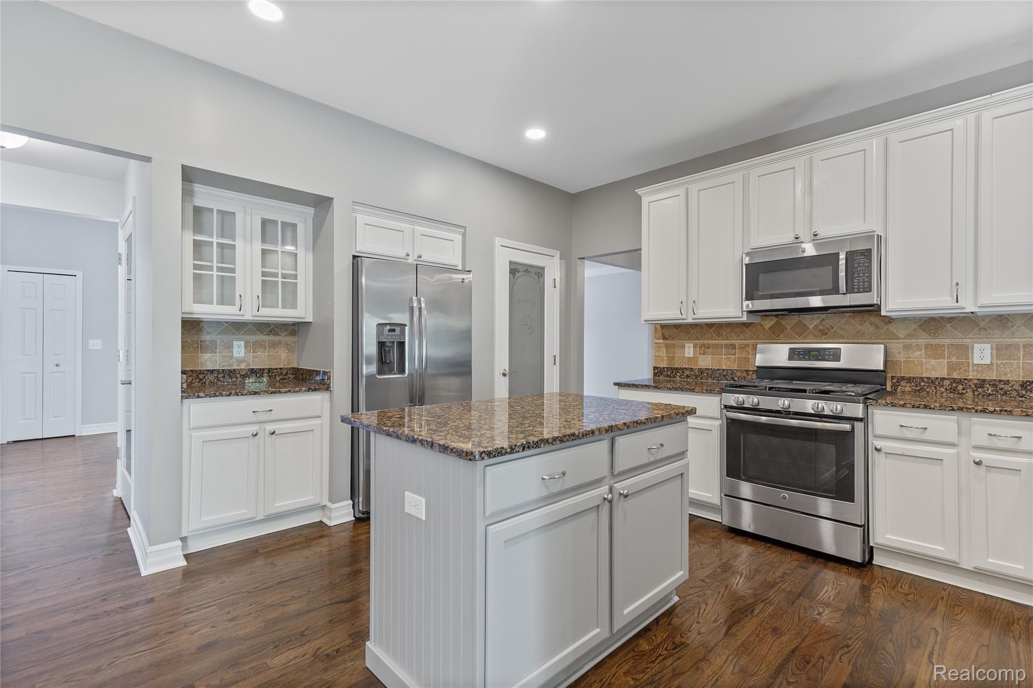 4360 Carriage Hill Court