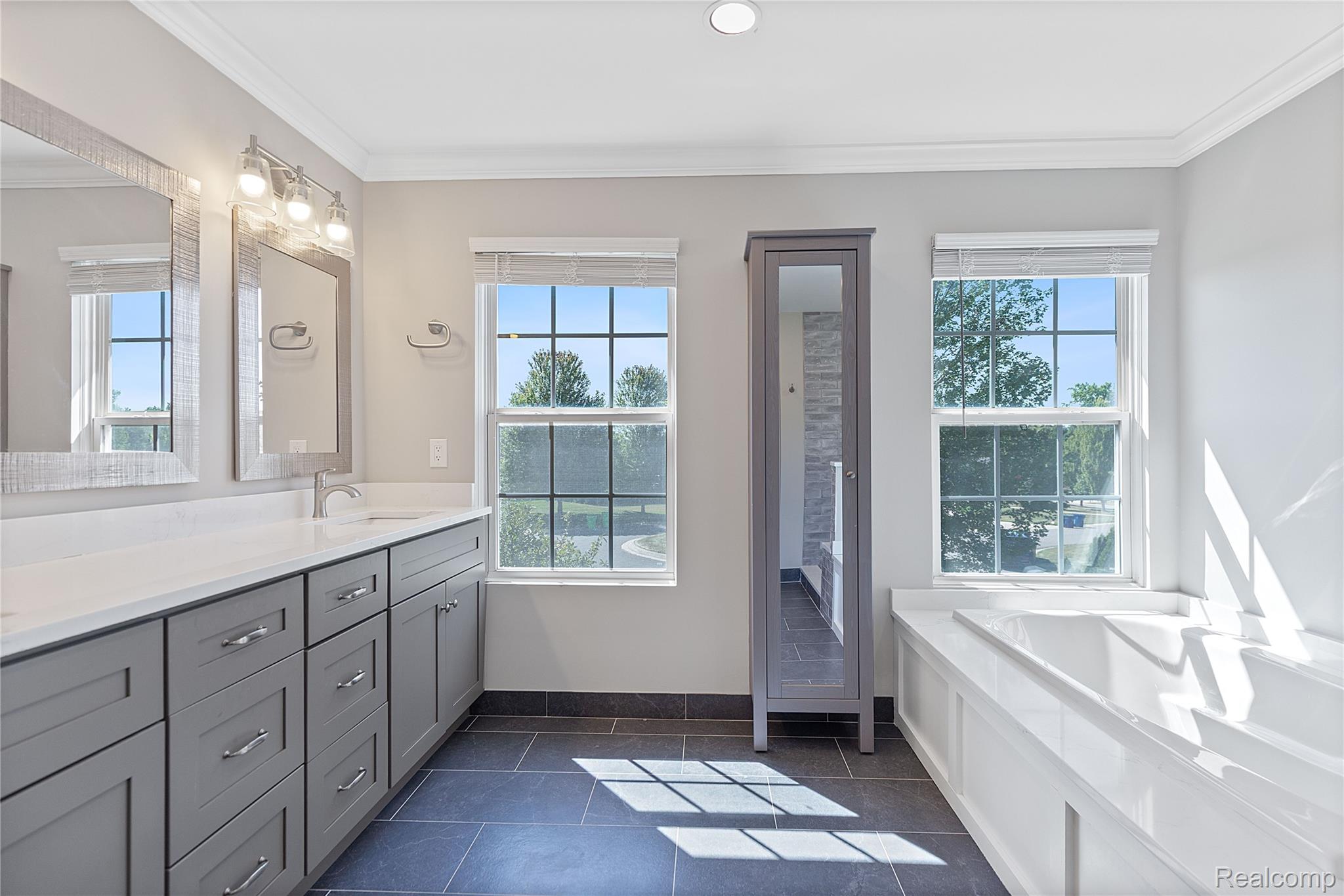 4360 Carriage Hill Court