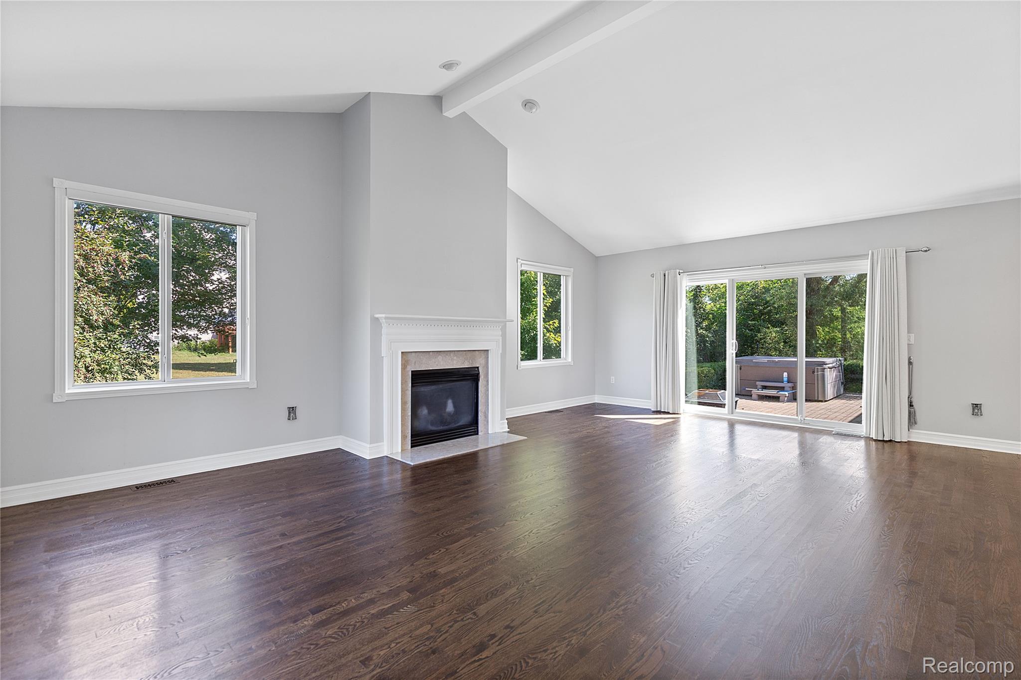 4360 Carriage Hill Court