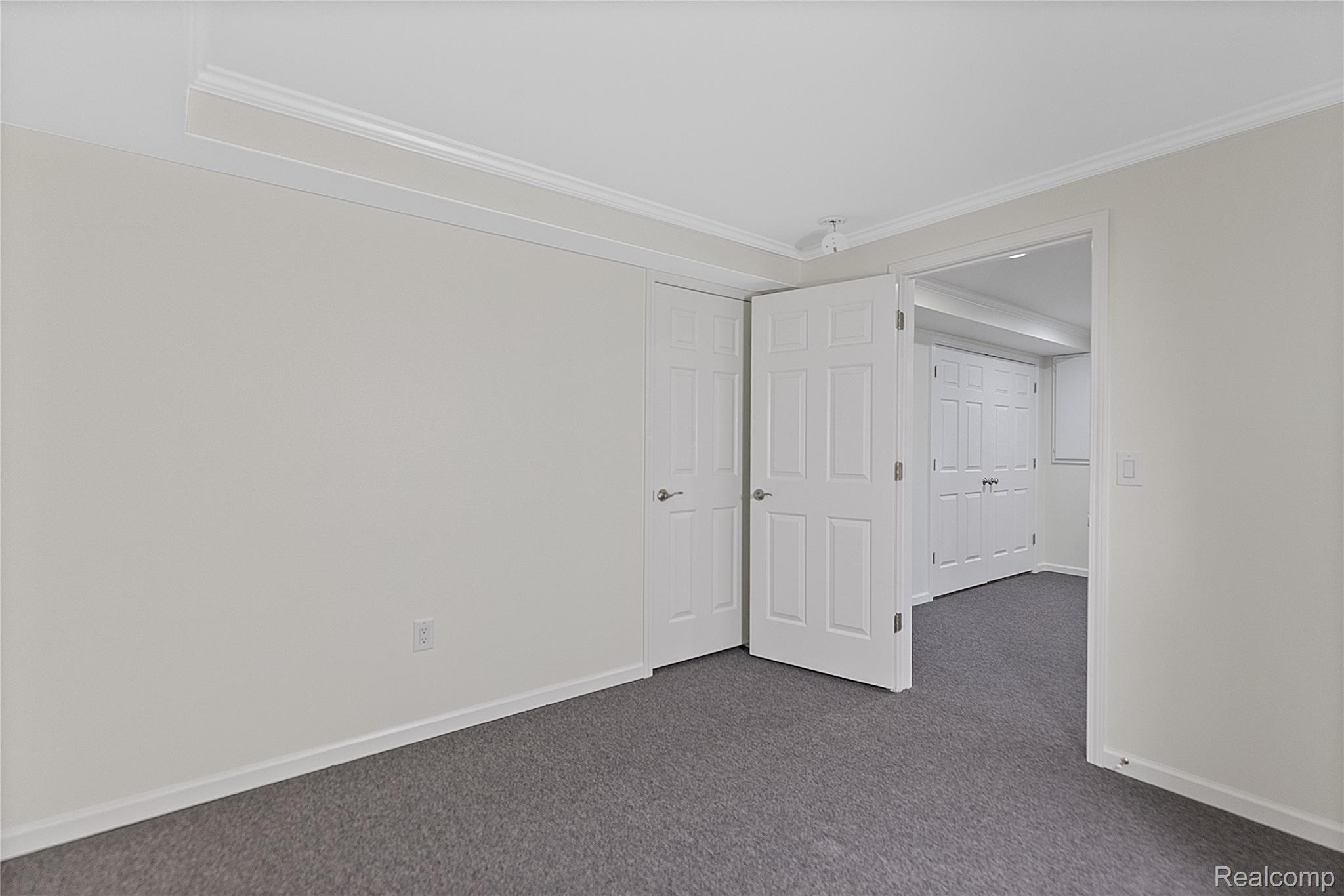 4360 Carriage Hill Court