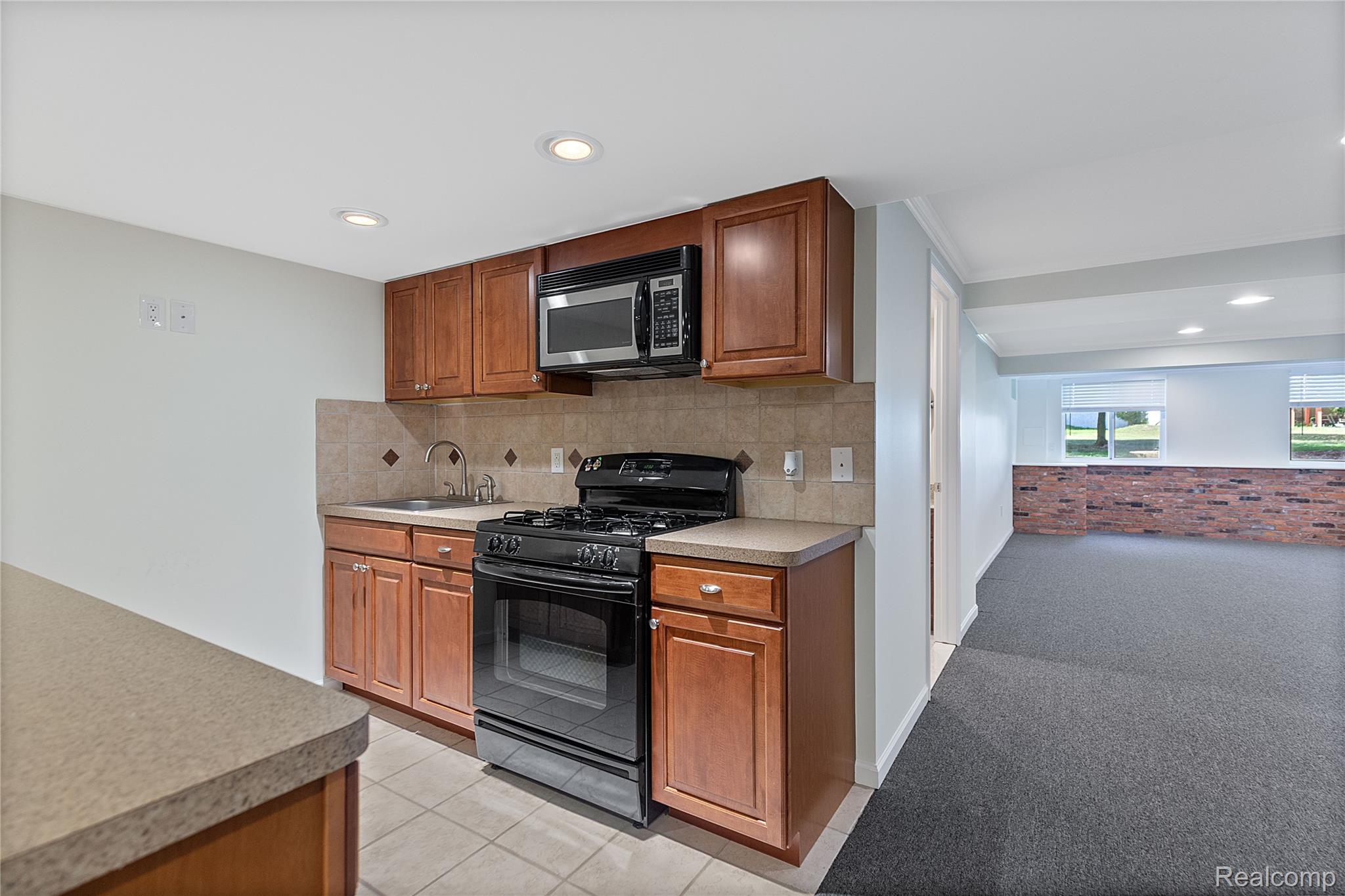 4360 Carriage Hill Court