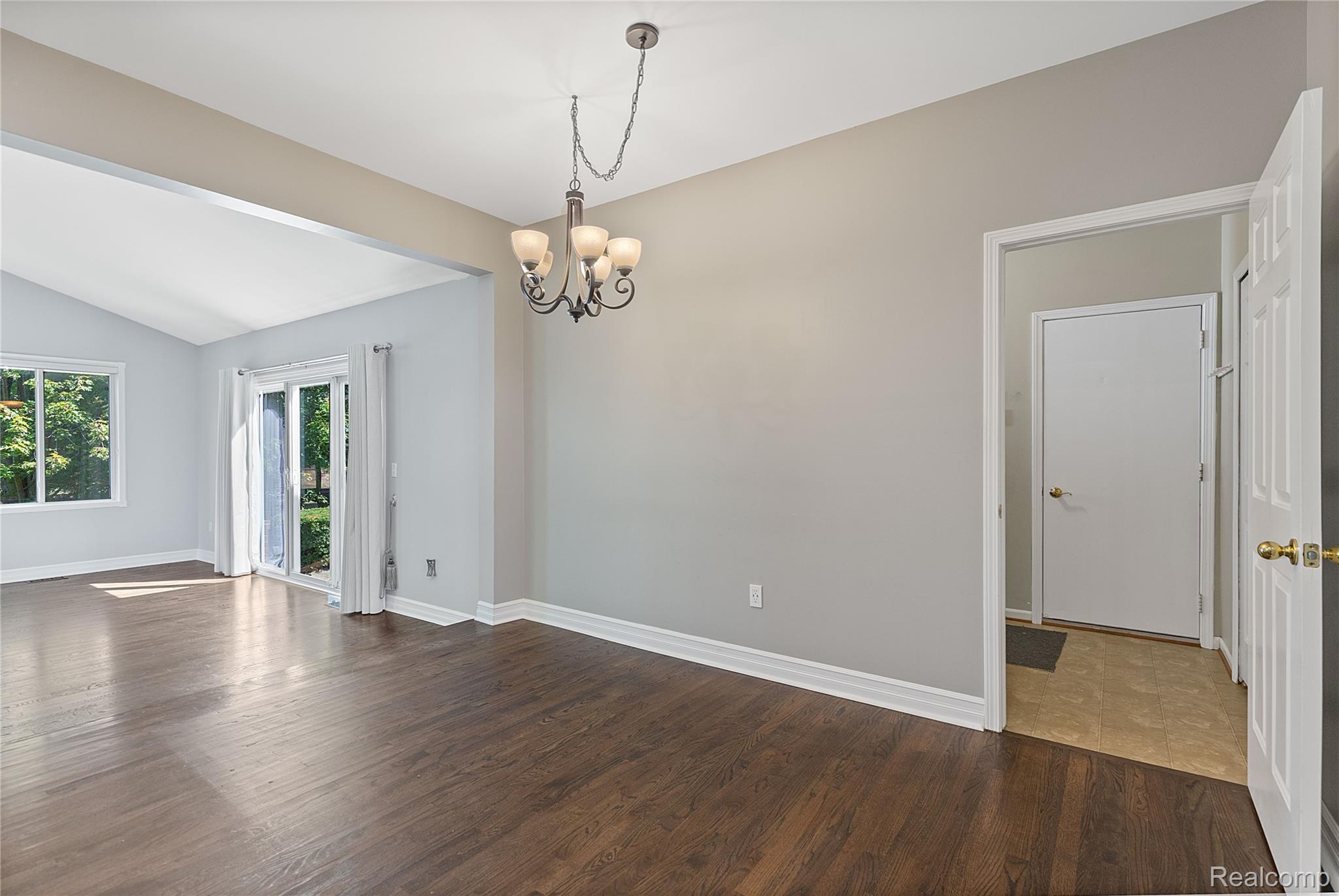 4360 Carriage Hill Court