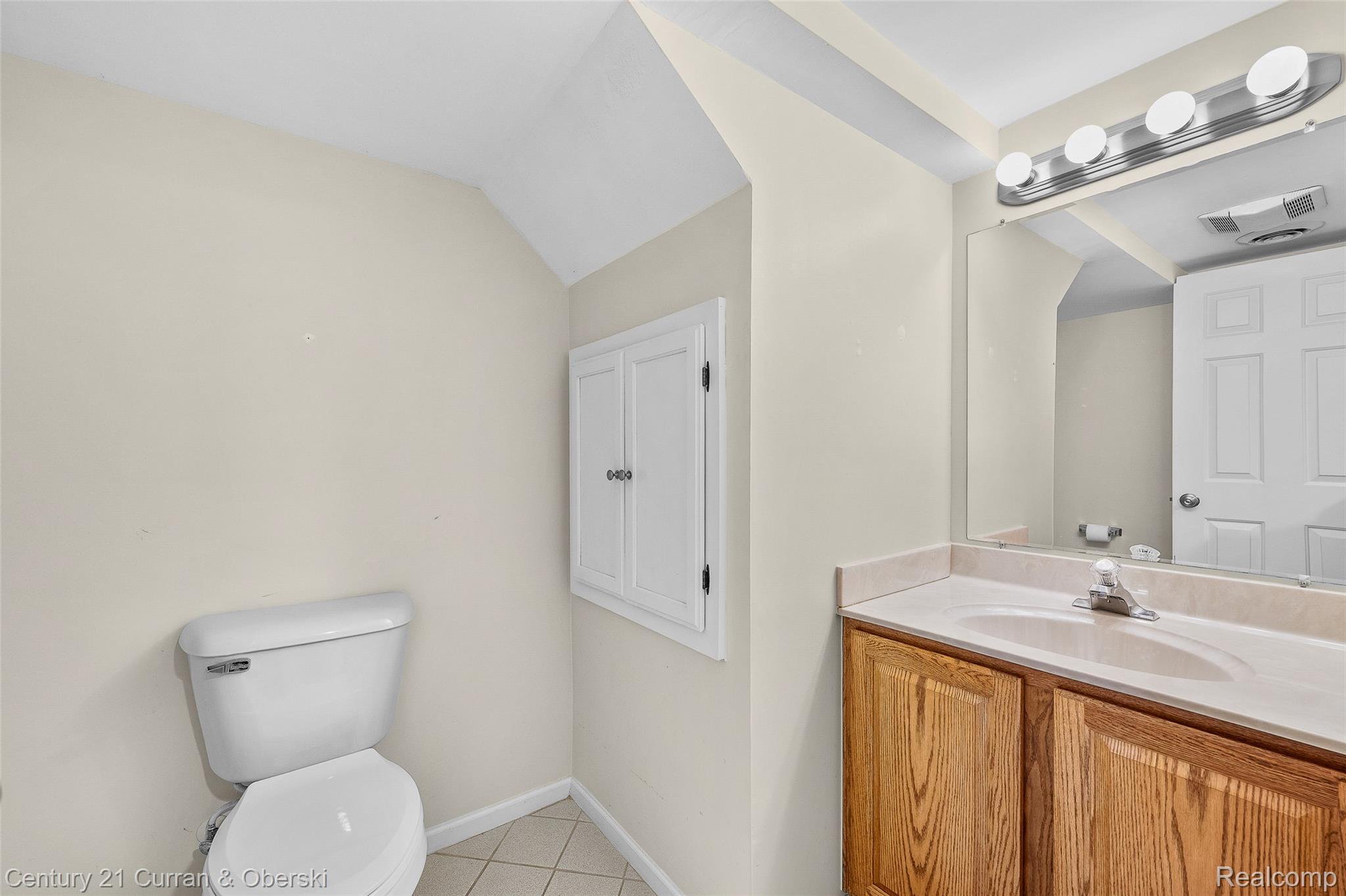 9 Canfield Circle