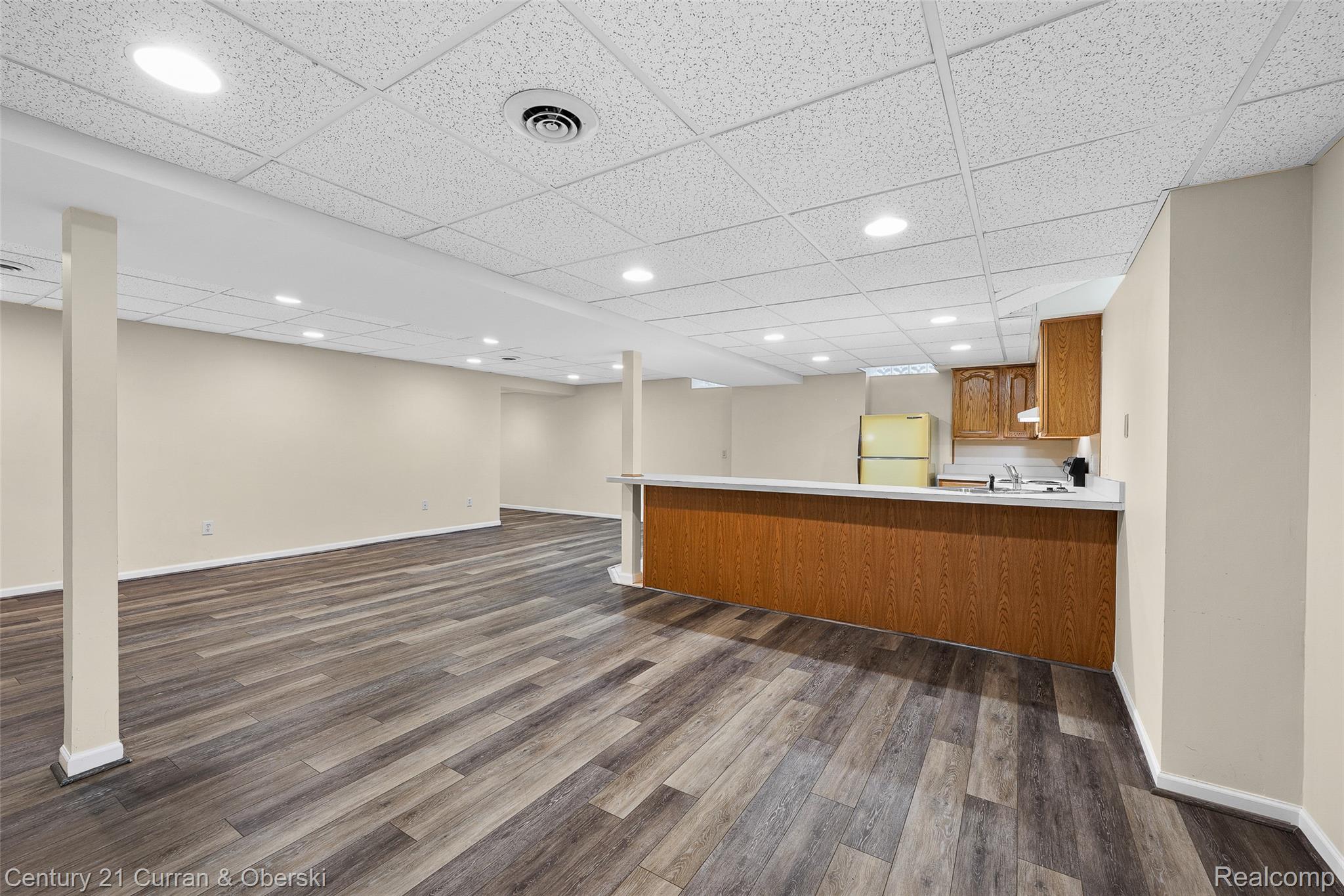 9 Canfield Circle