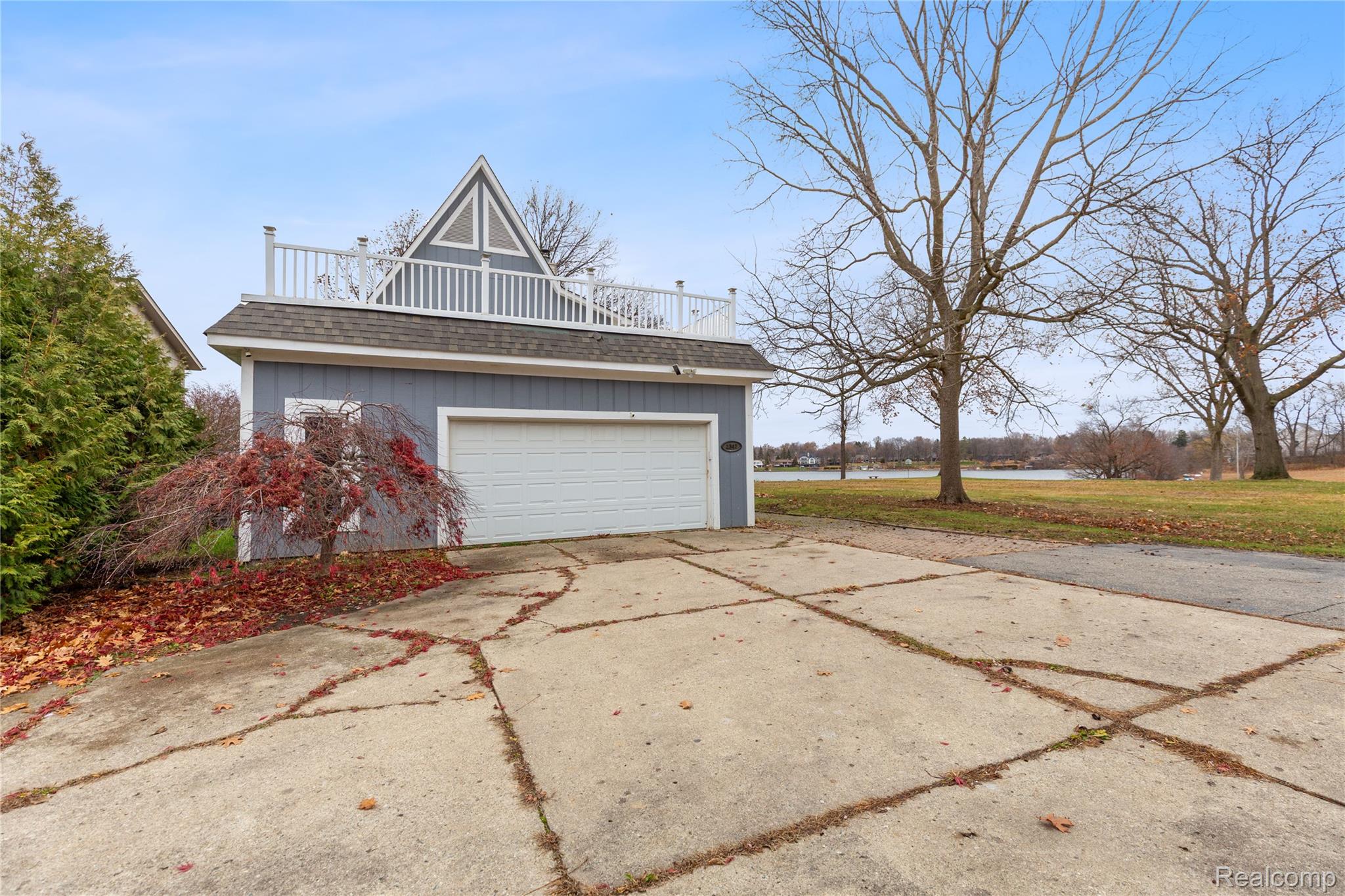 2347 Silverdown Court