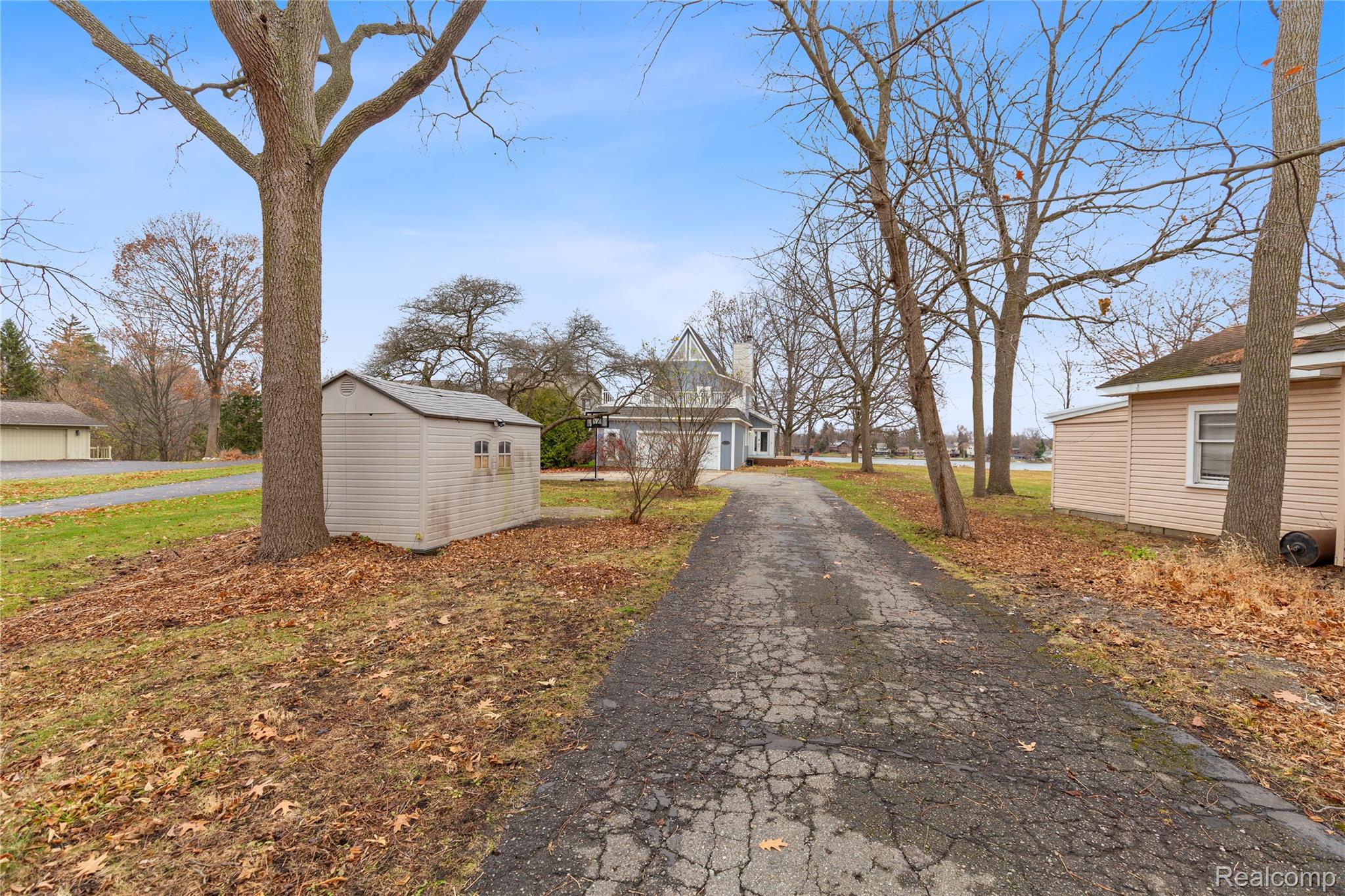 2347 Silverdown Court