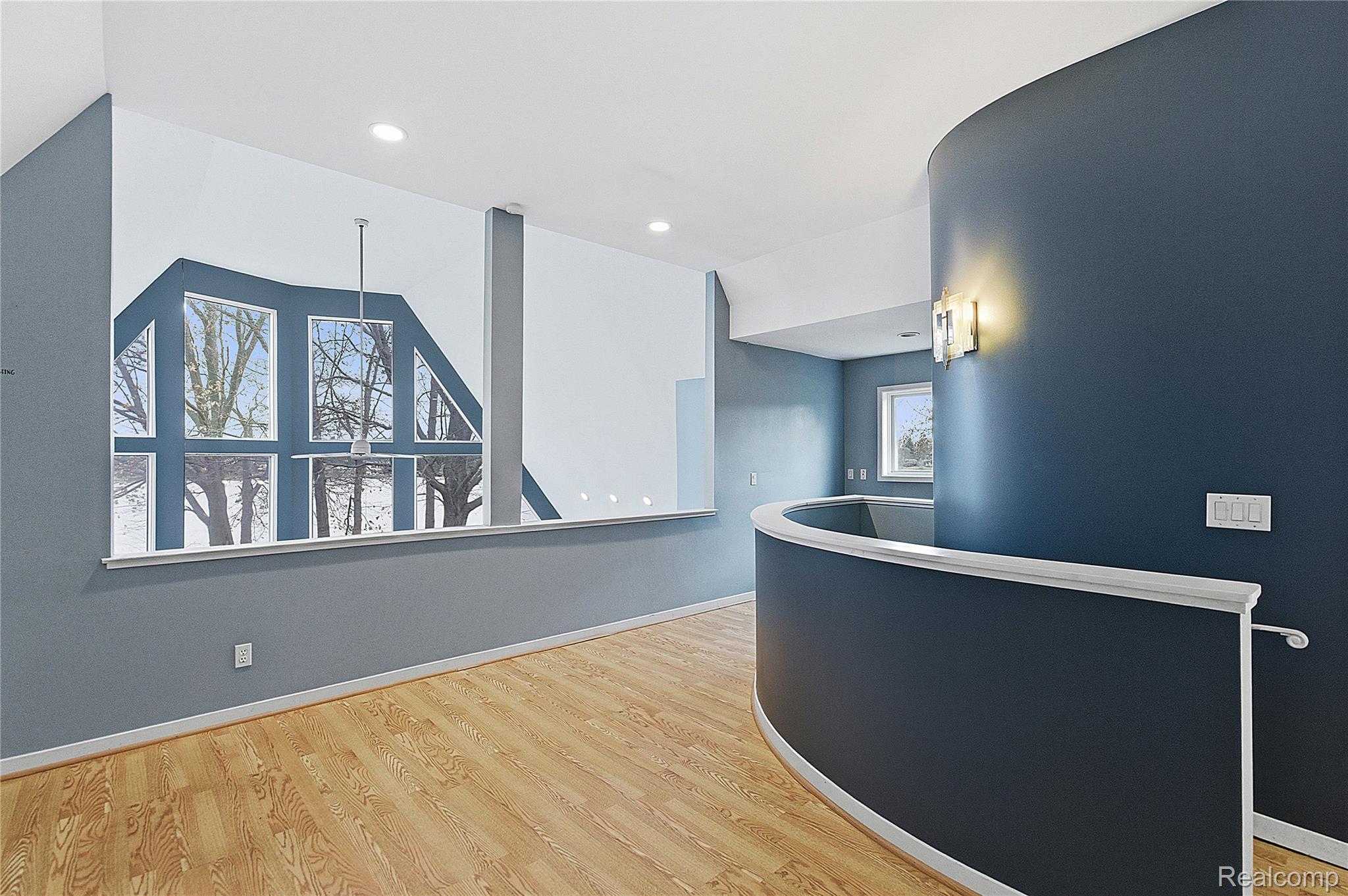 2347 Silverdown Court