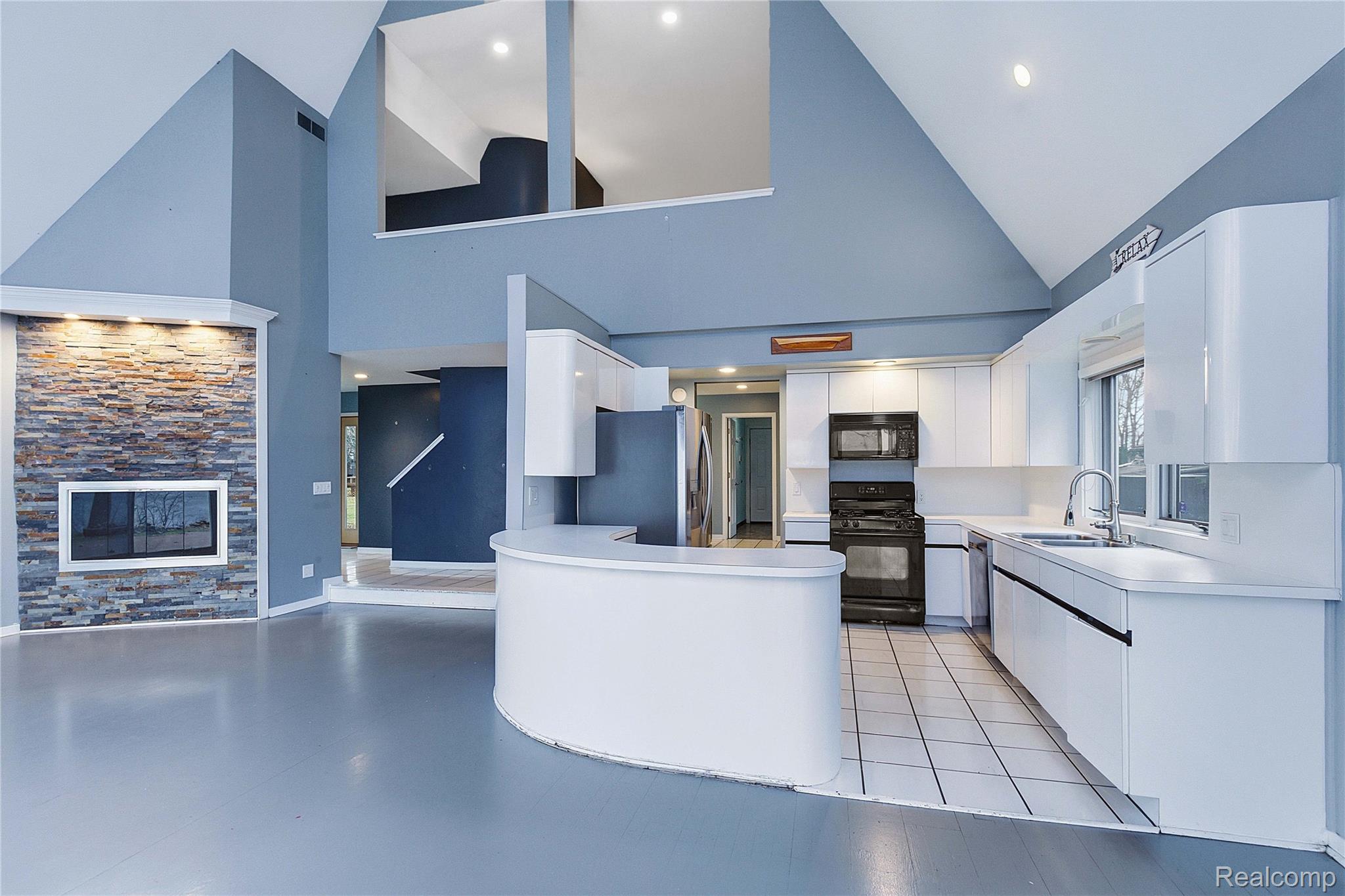 2347 Silverdown Court