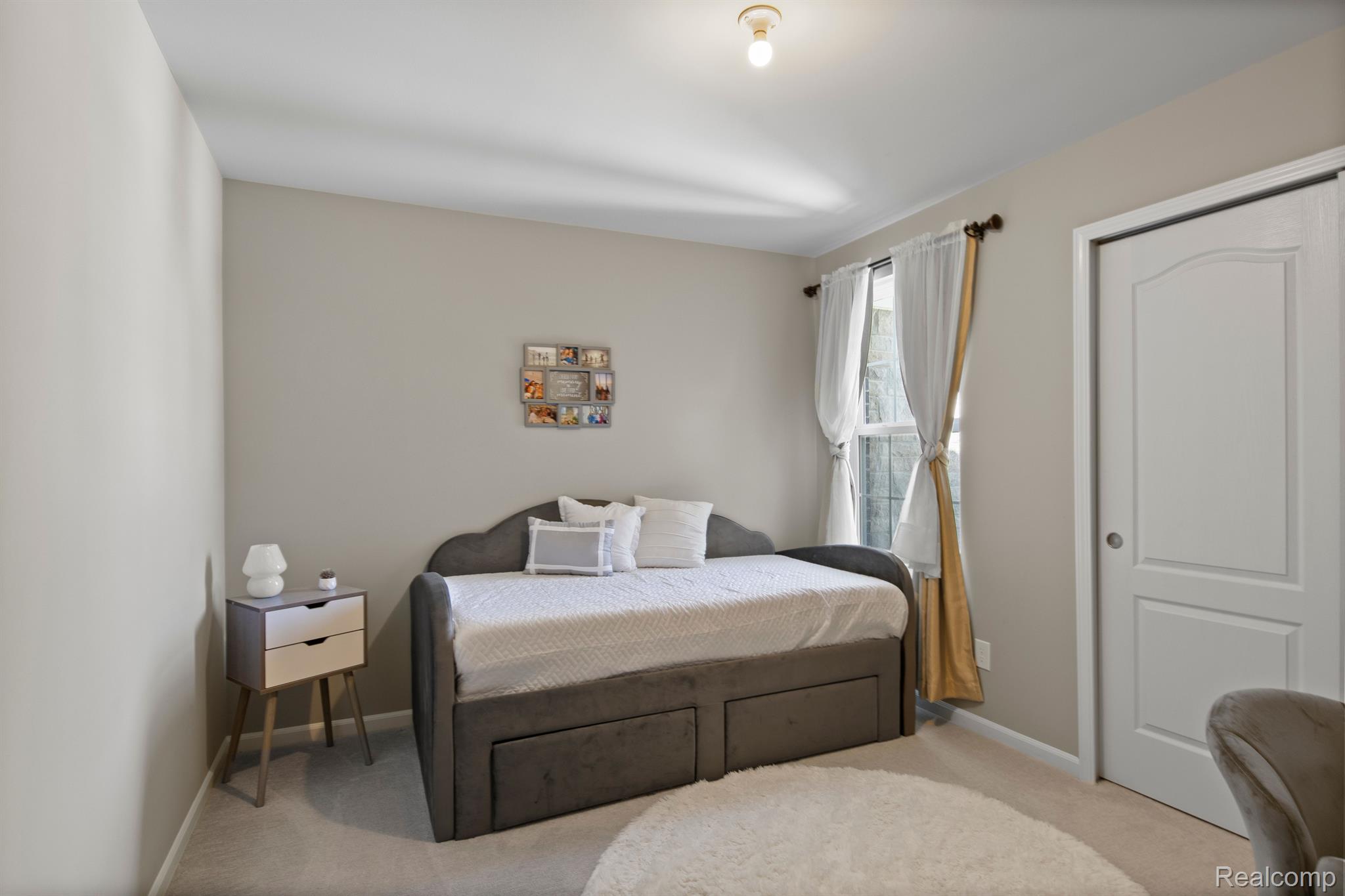 39985 PREMIER Drive