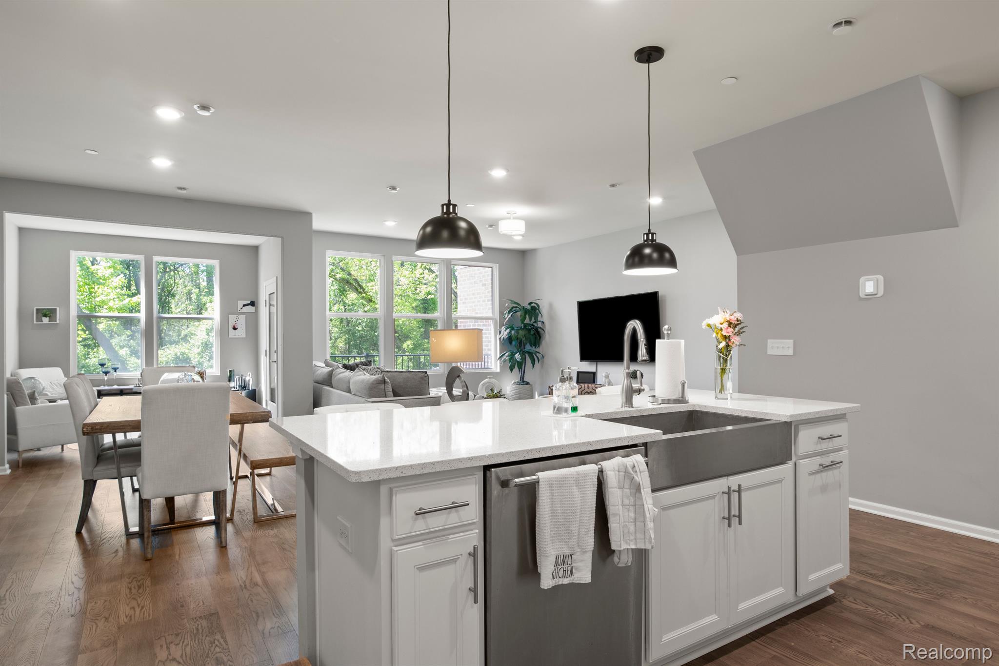 39985 PREMIER Drive