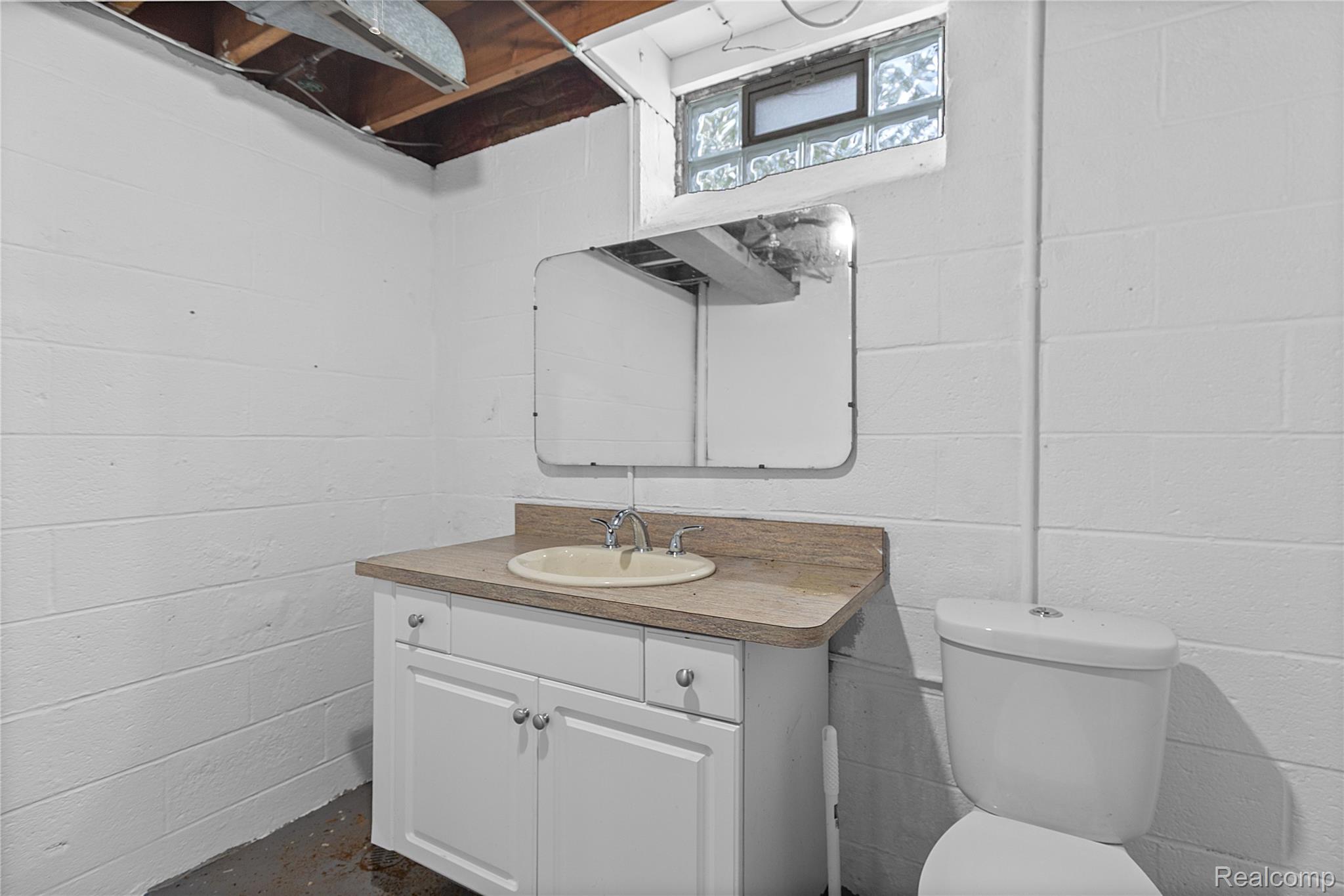 29150 GERALDINE Court