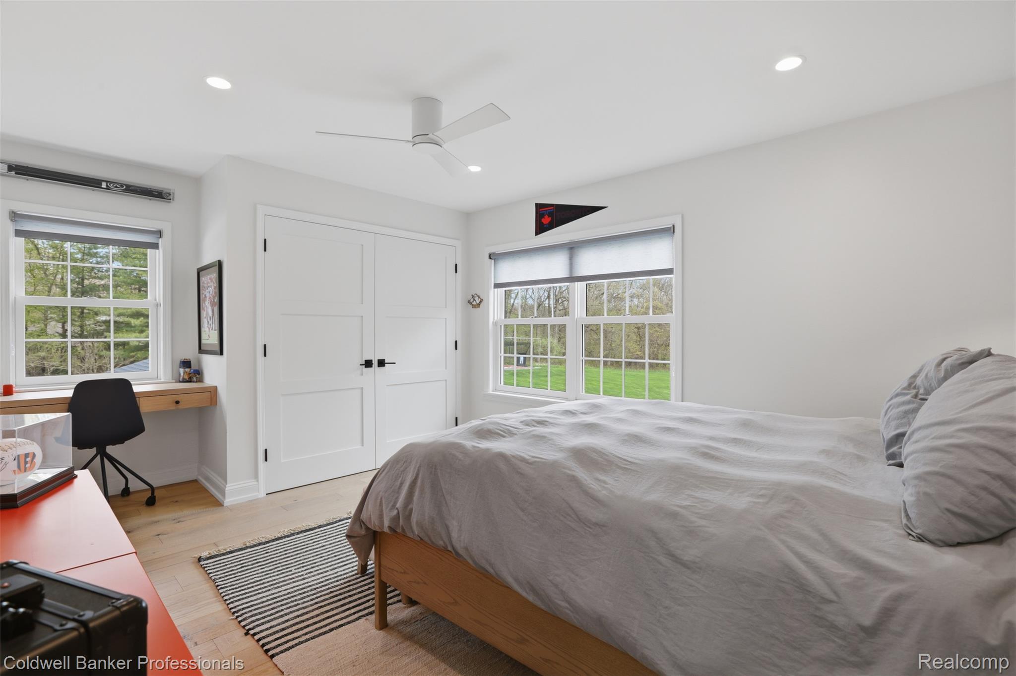 5490 Great Fosters Drive
