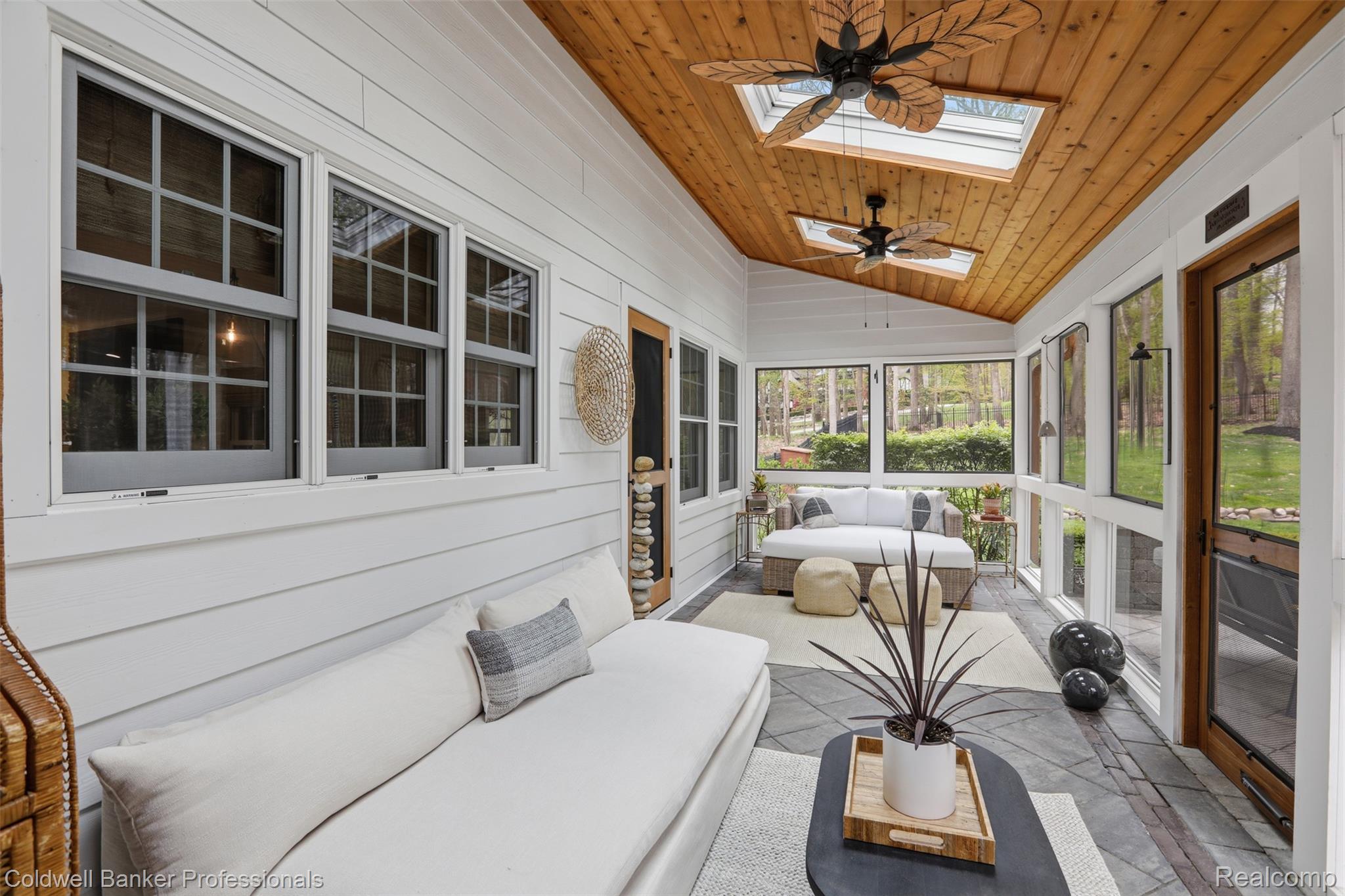 5490 Great Fosters Drive