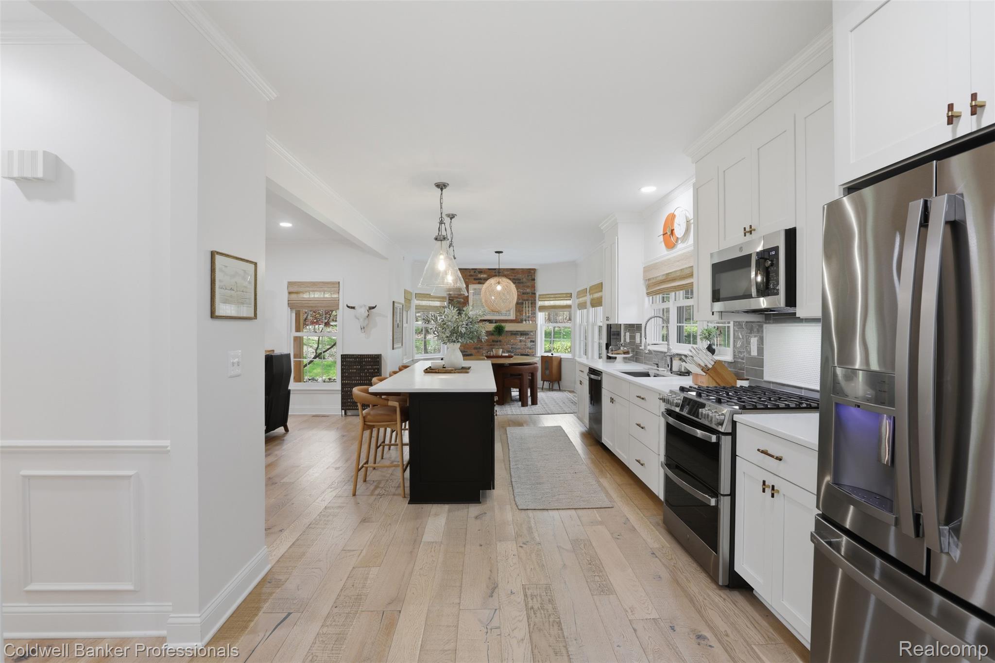 5490 Great Fosters Drive