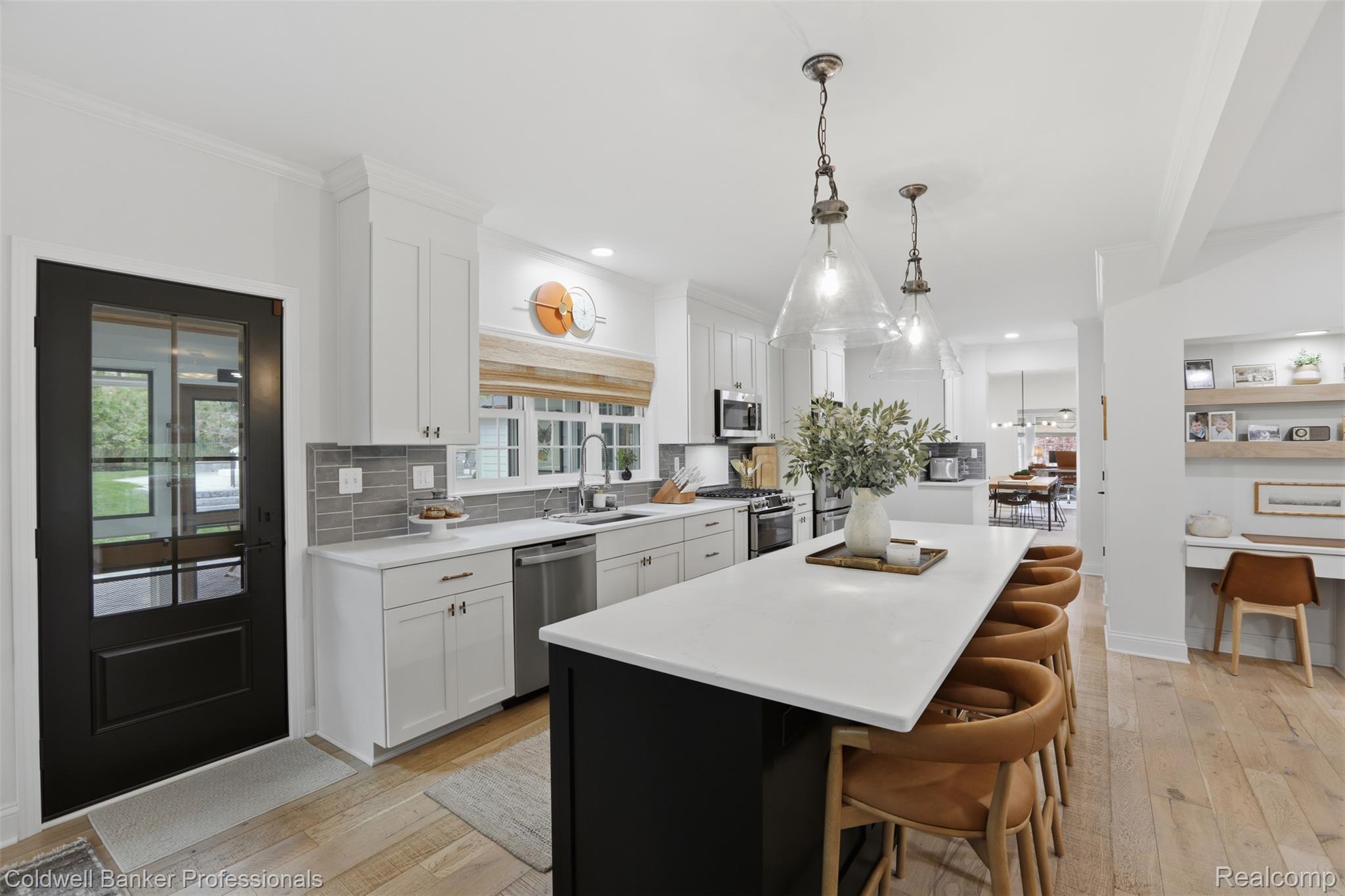 5490 Great Fosters Drive