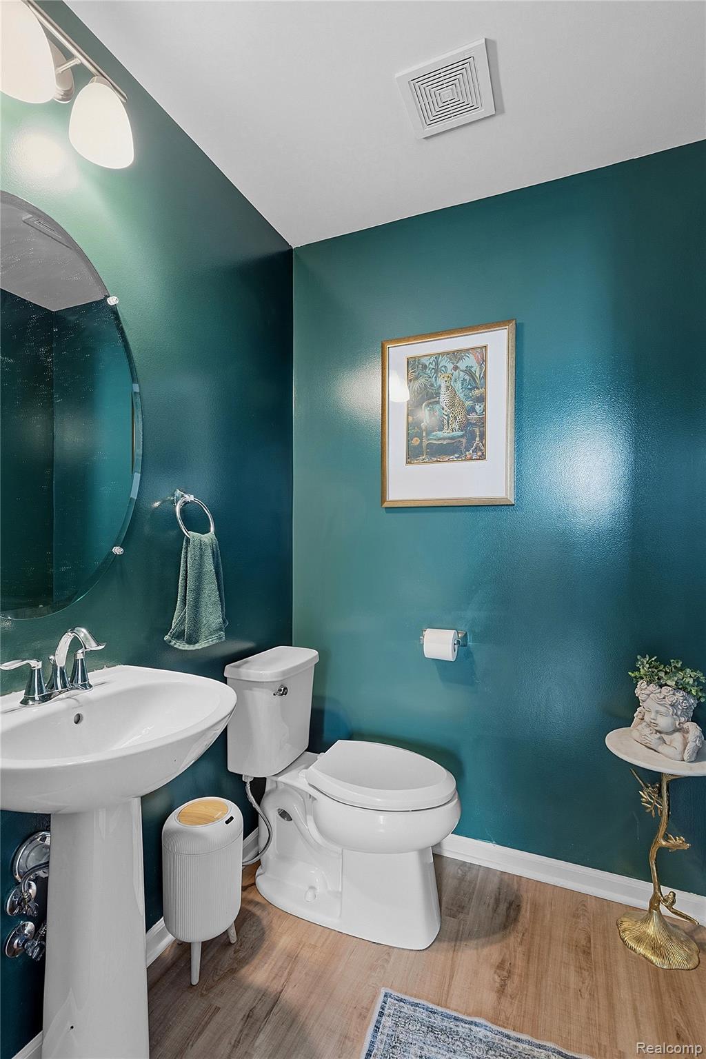2401 Salt Springs Drive