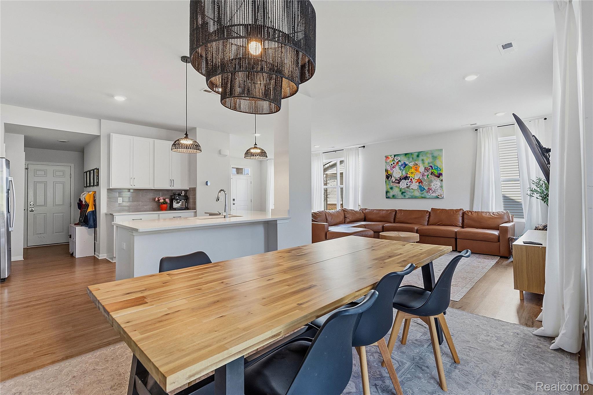 2401 Salt Springs Drive