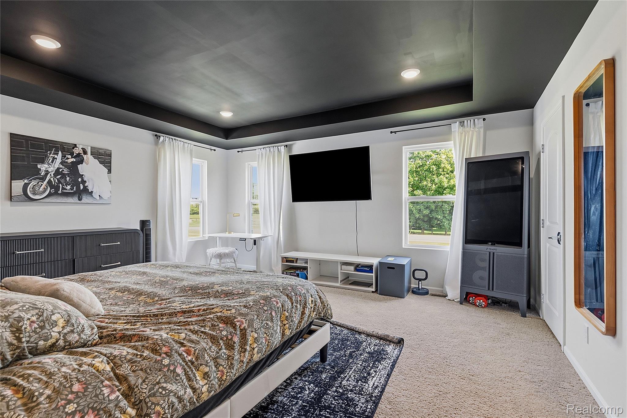 2401 Salt Springs Drive