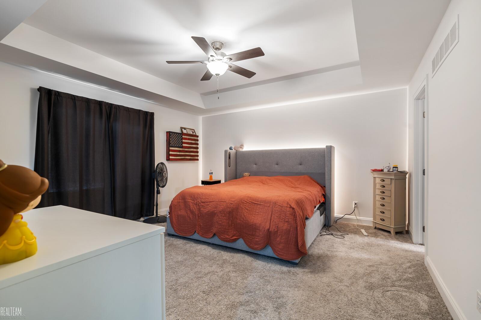 47367 E Bayside Circle