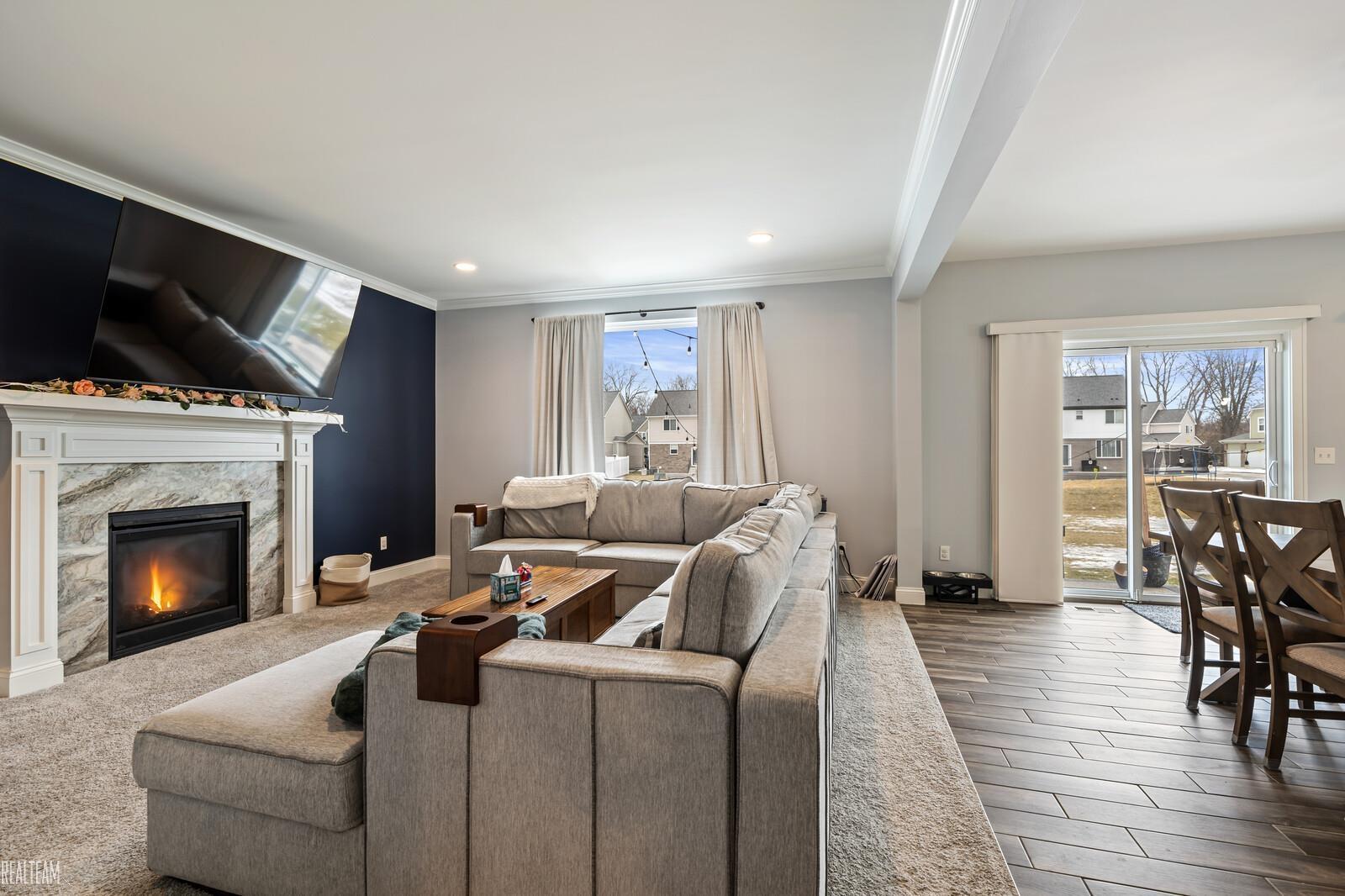 47367 E Bayside Circle