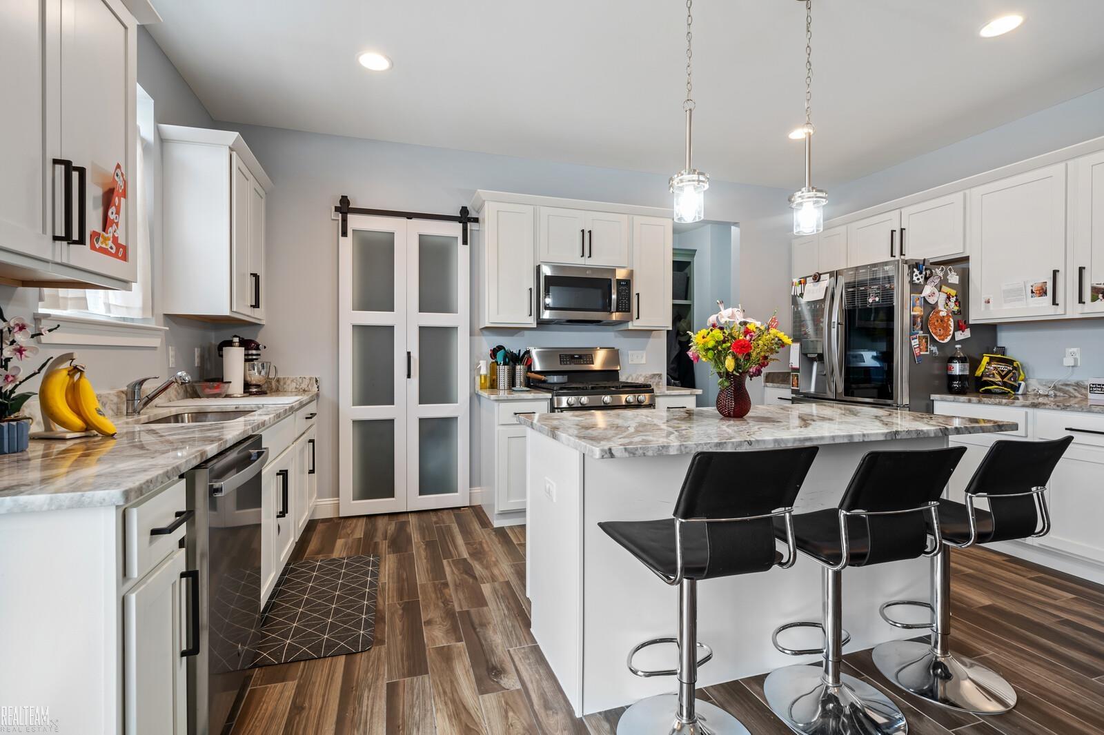 47367 E Bayside Circle