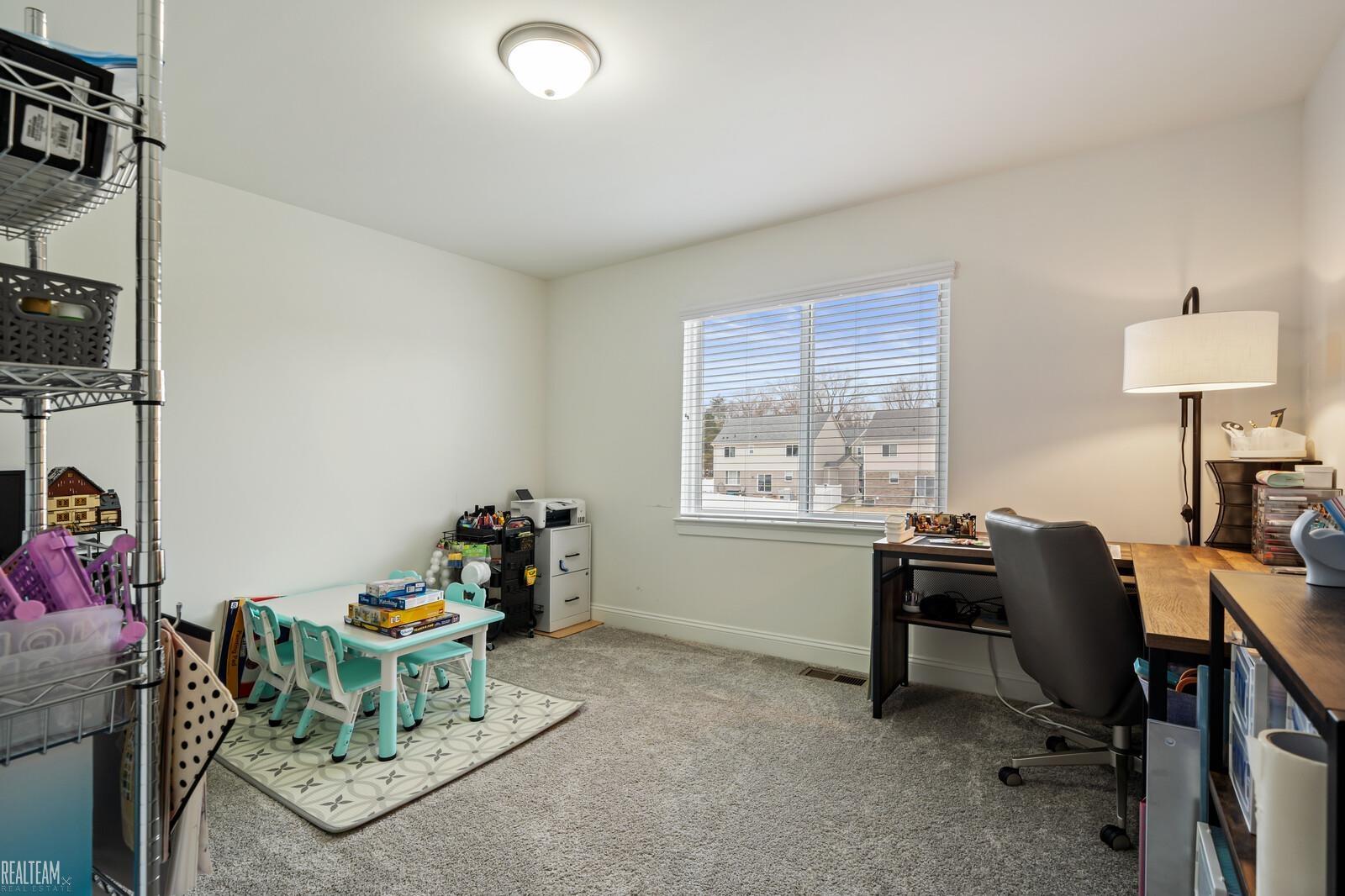 47367 E Bayside Circle