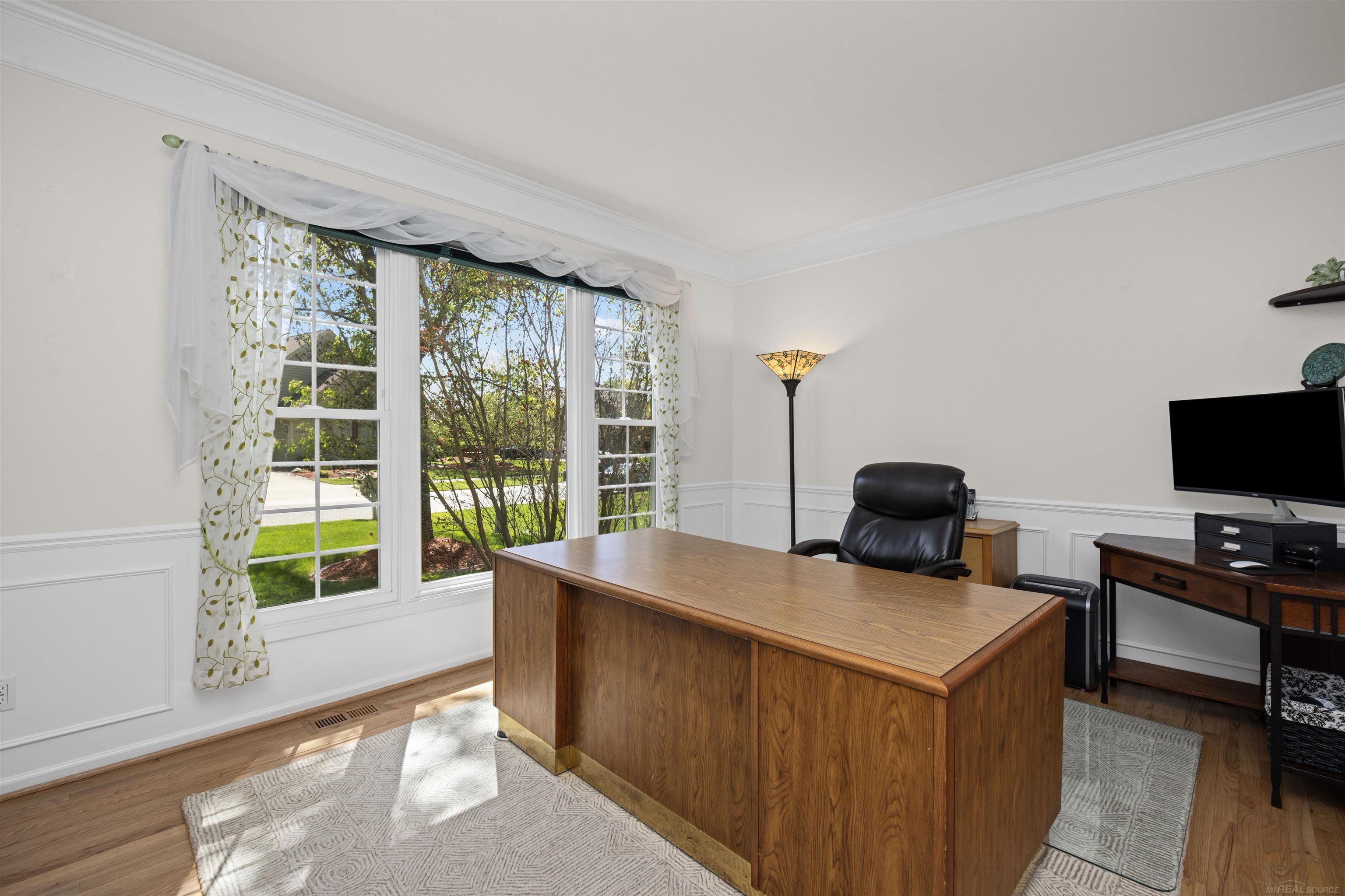 4247 Bold Meadows Street