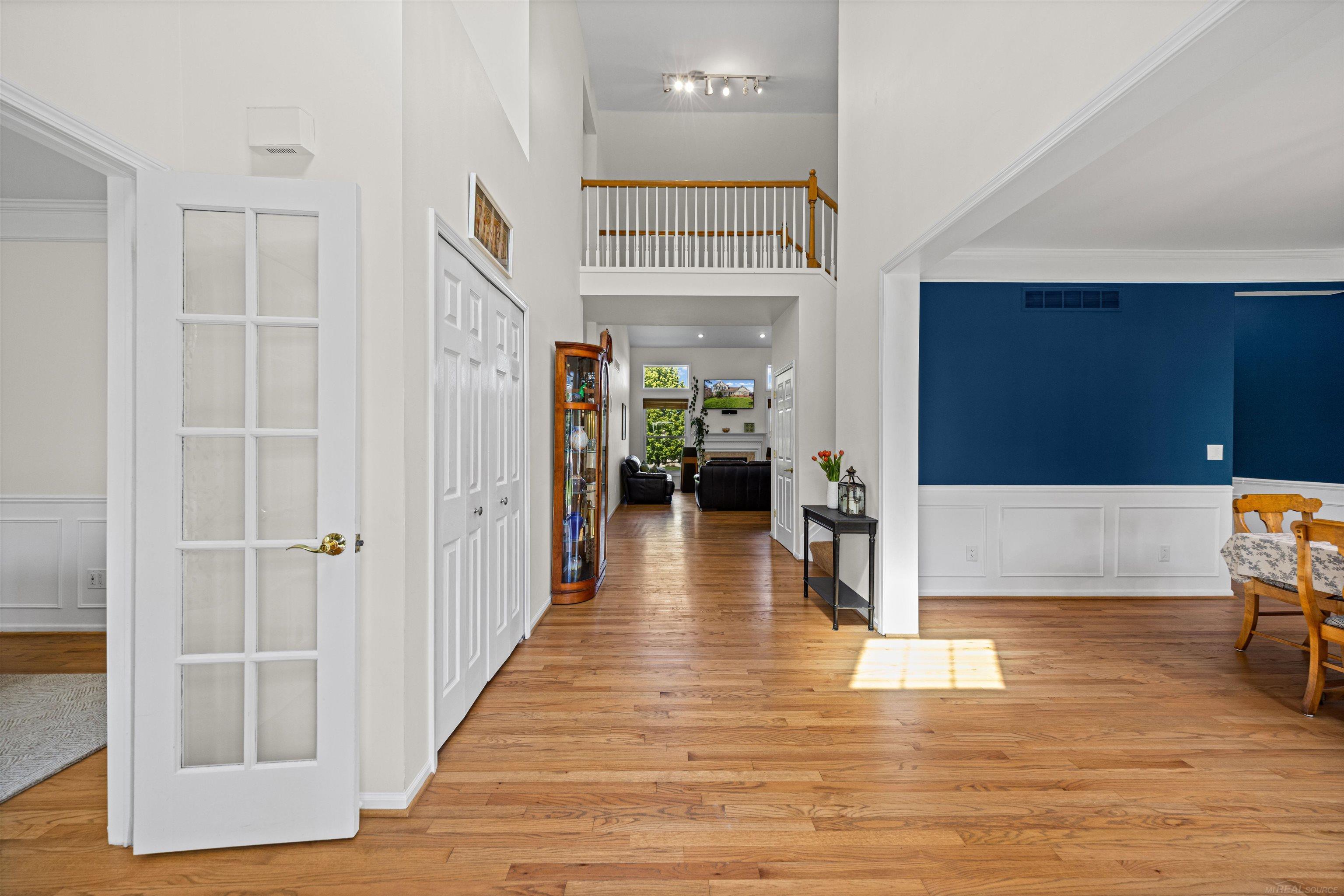 4247 Bold Meadows Street