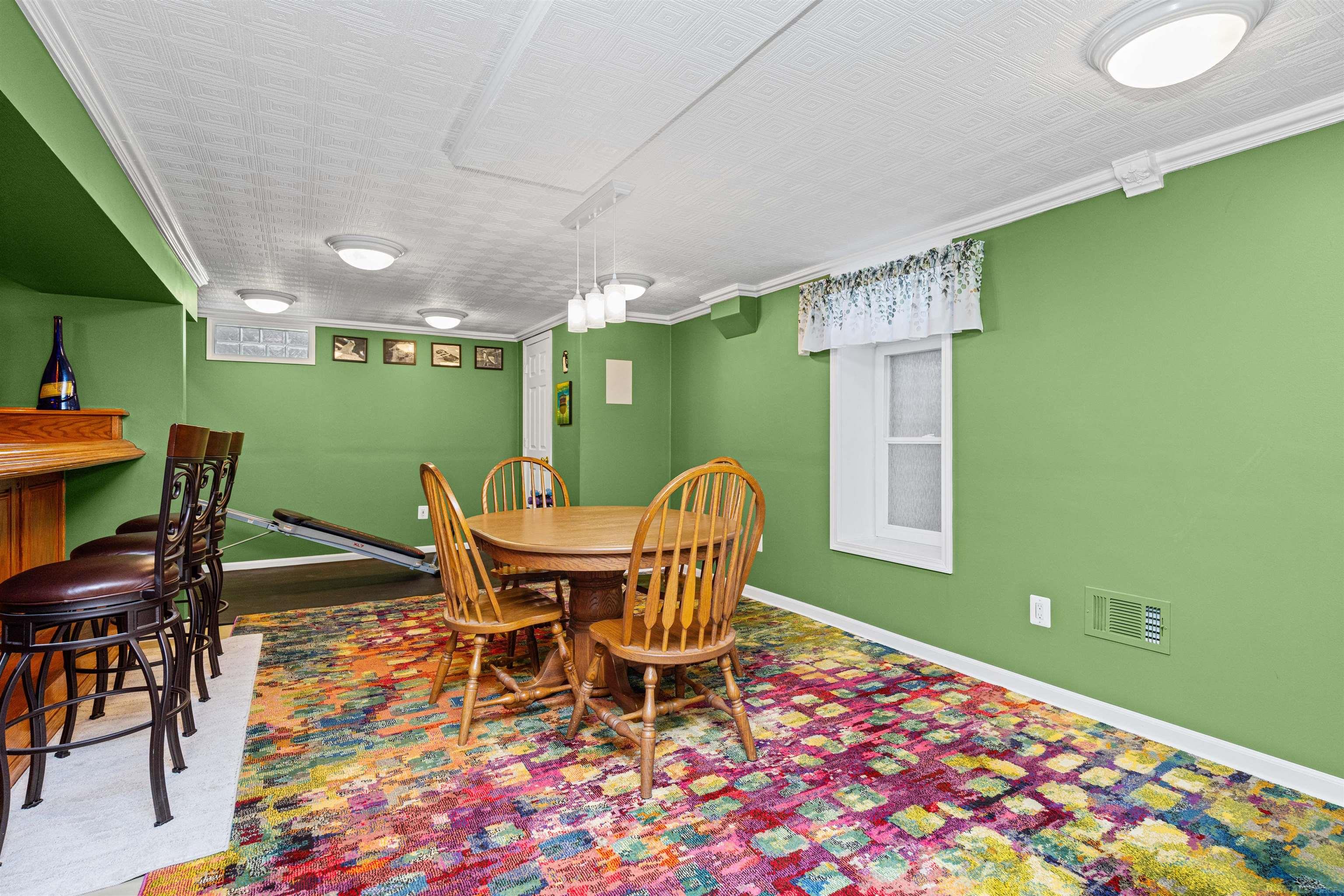 4247 Bold Meadows Street