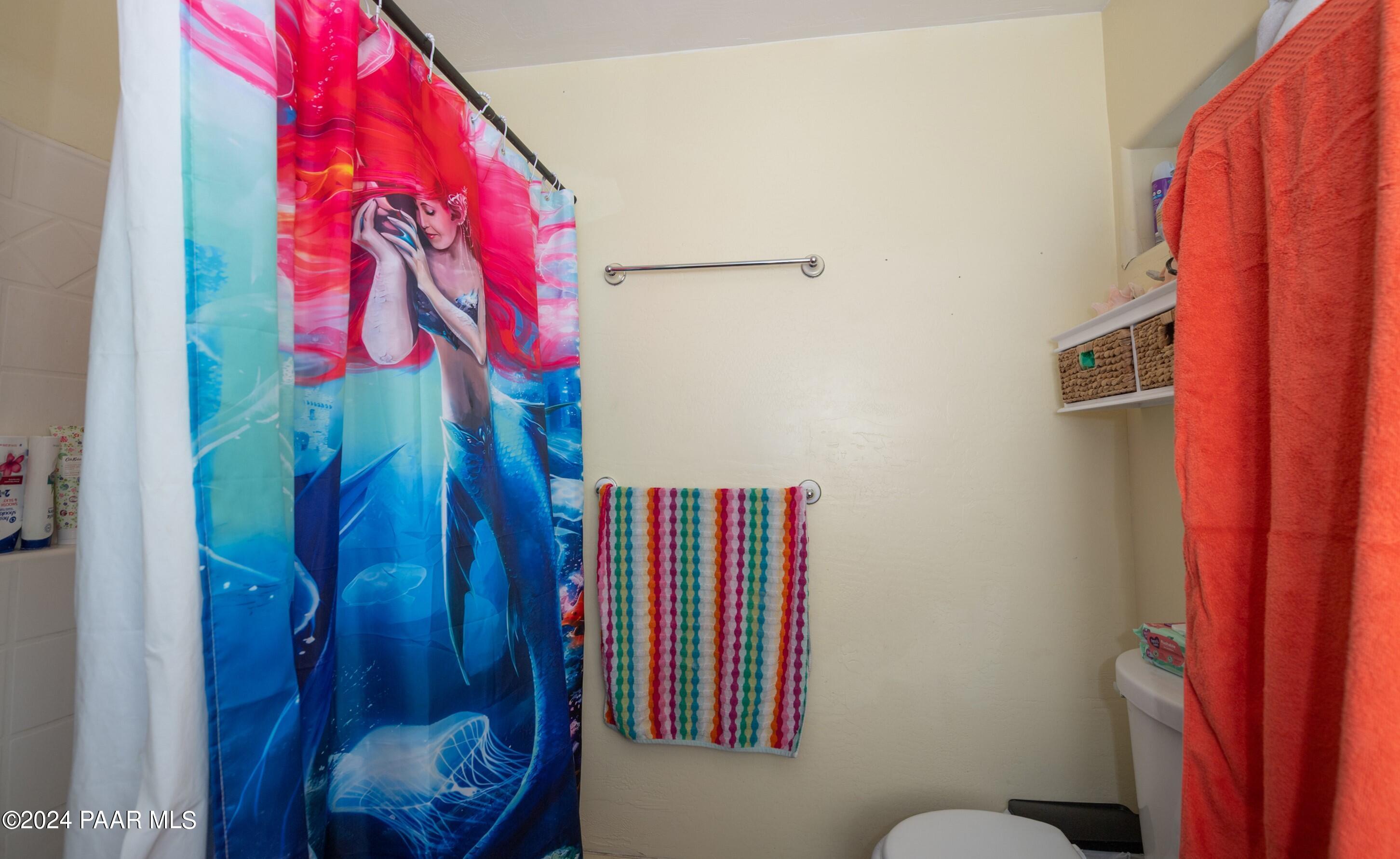 907 & 911 E Goodwin Street