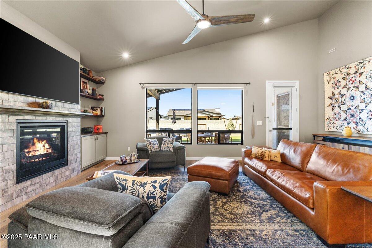 5746 E Wolcott Trail