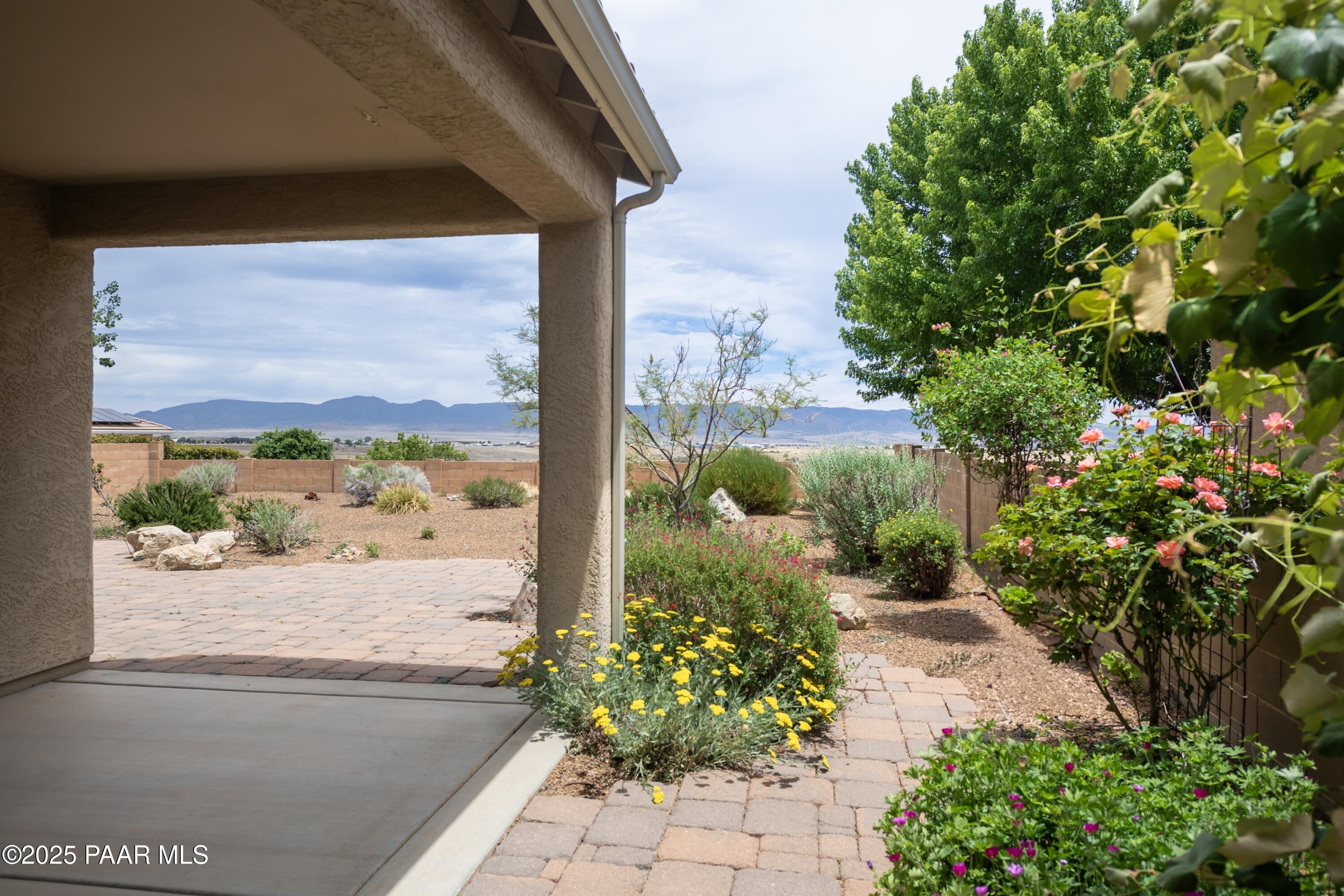 1891 N Tin Strap Trail