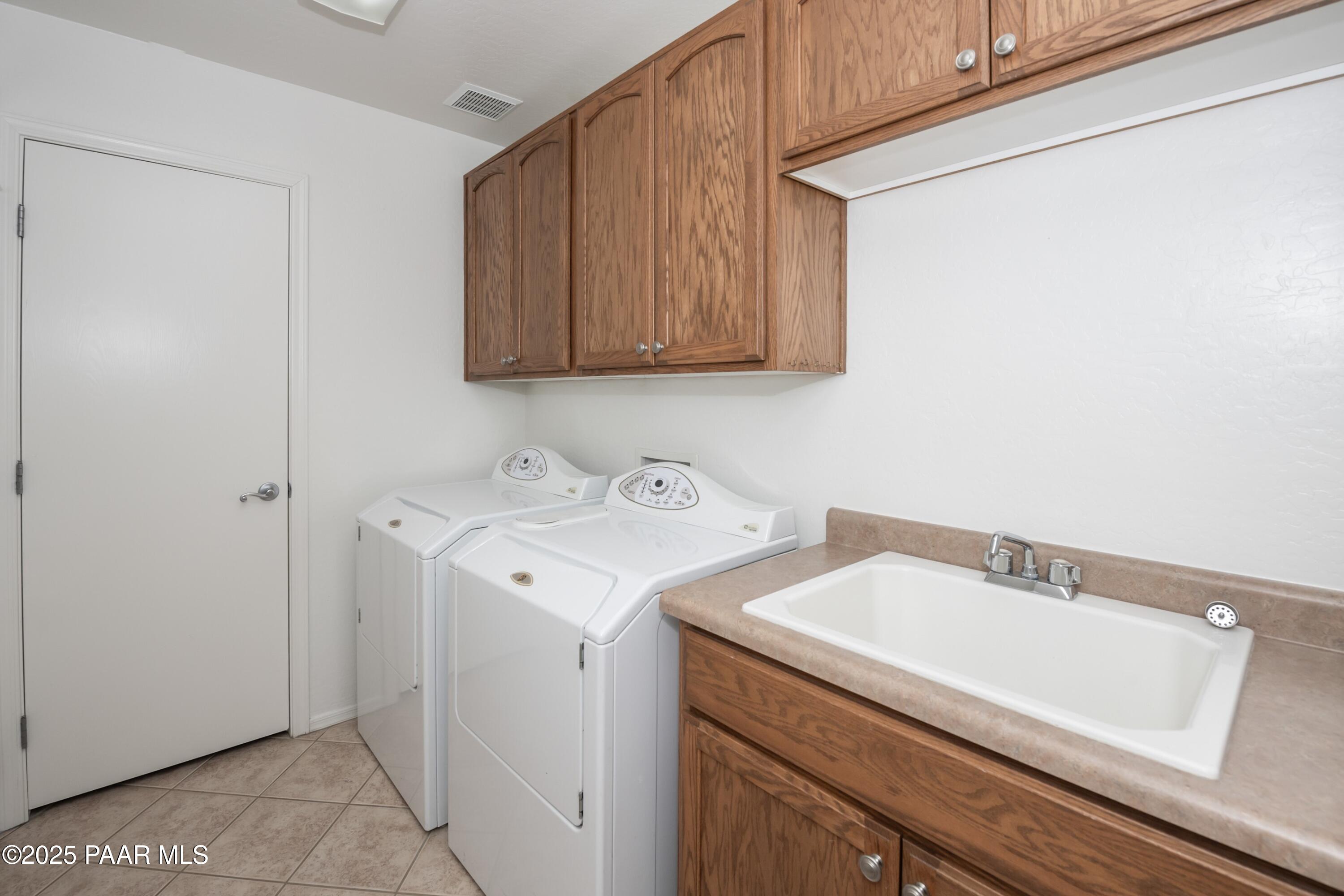 1891 N Tin Strap Trail