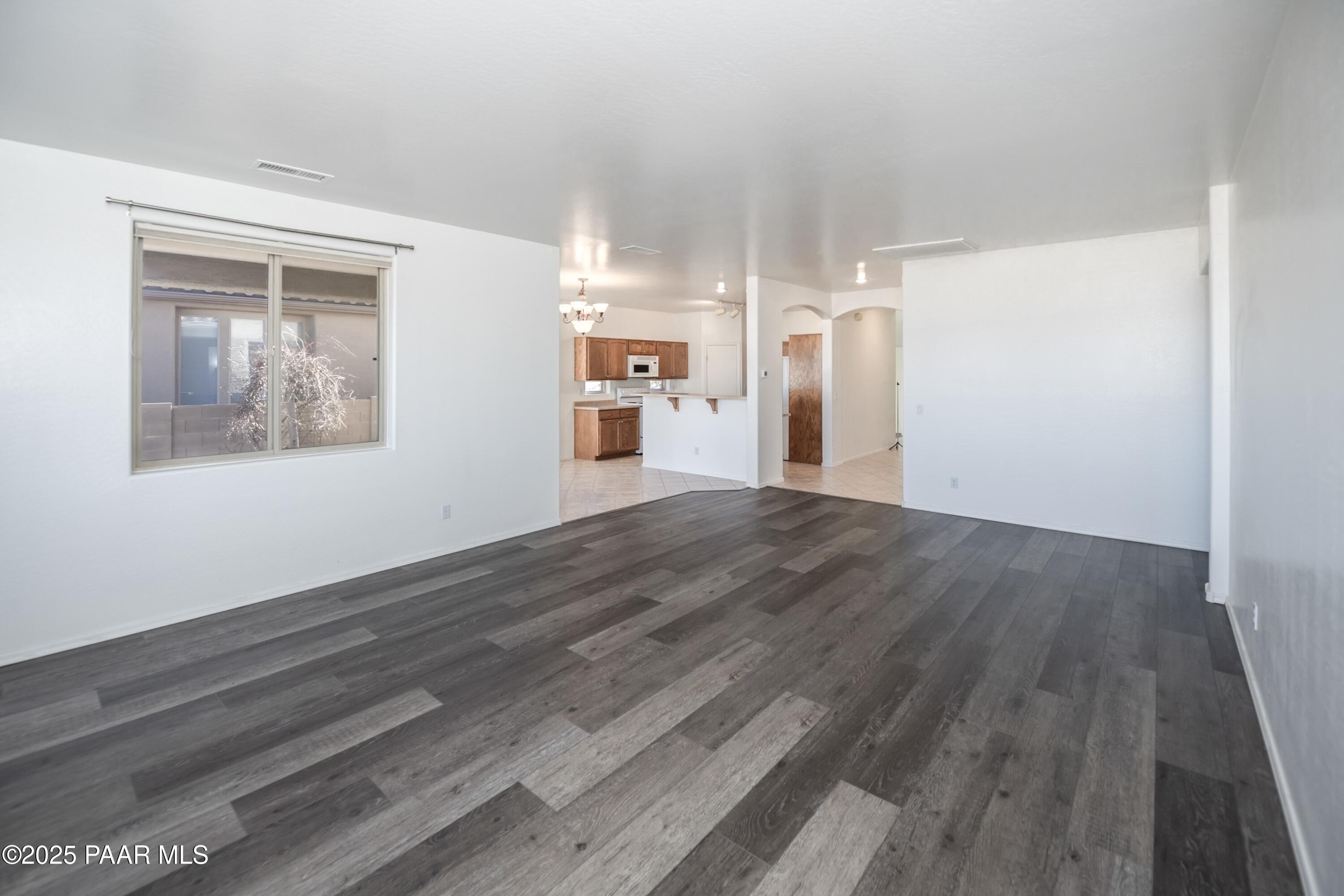 1891 N Tin Strap Trail